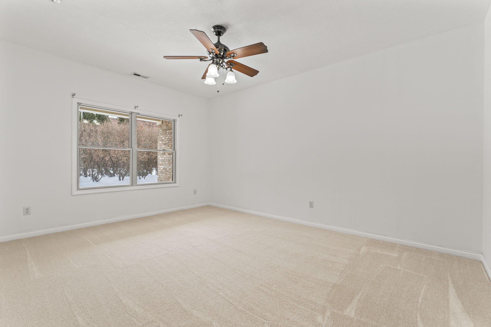 1426 Paul Revere Way, Troy, Ohio 45373