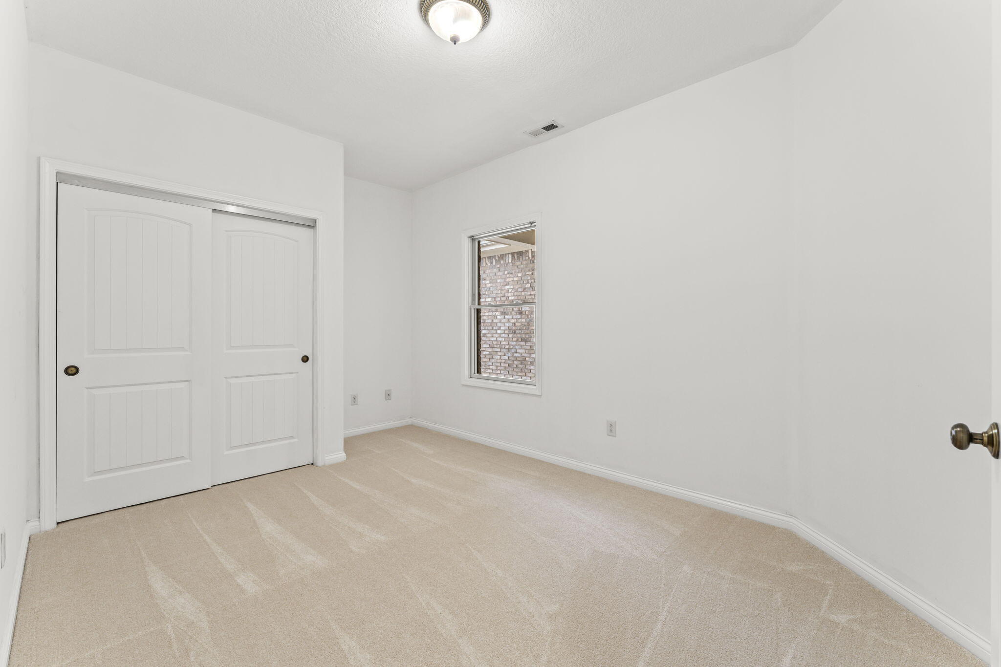 1426 Paul Revere Way, Troy, Ohio 45373