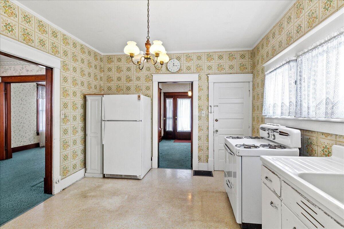 217 Lincoln Place, Urbana, Ohio 43078