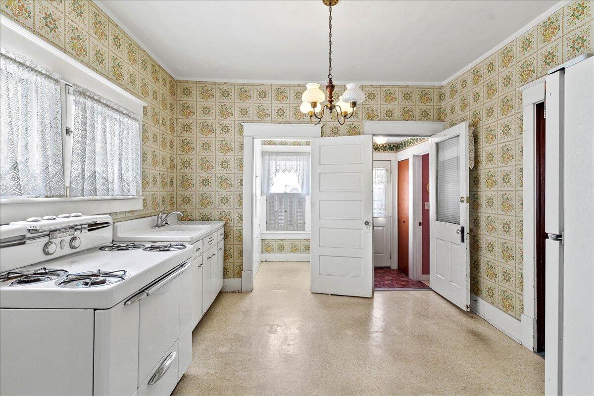 217 Lincoln Place, Urbana, Ohio 43078