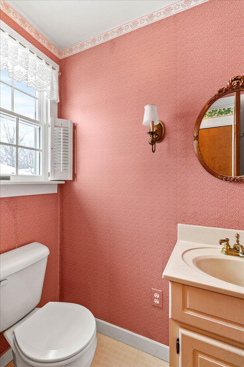 217 Lincoln Place, Urbana, Ohio 43078