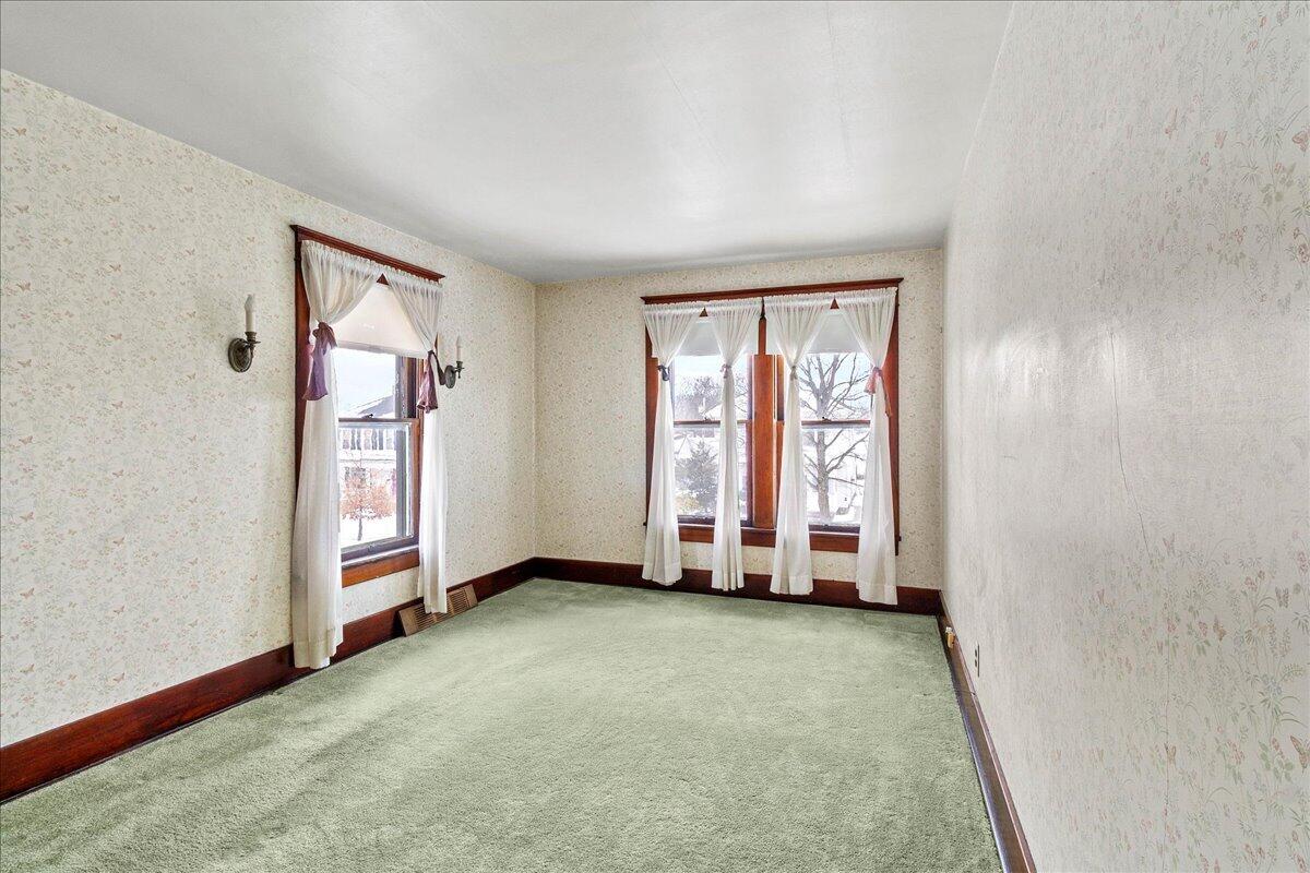 217 Lincoln Place, Urbana, Ohio 43078