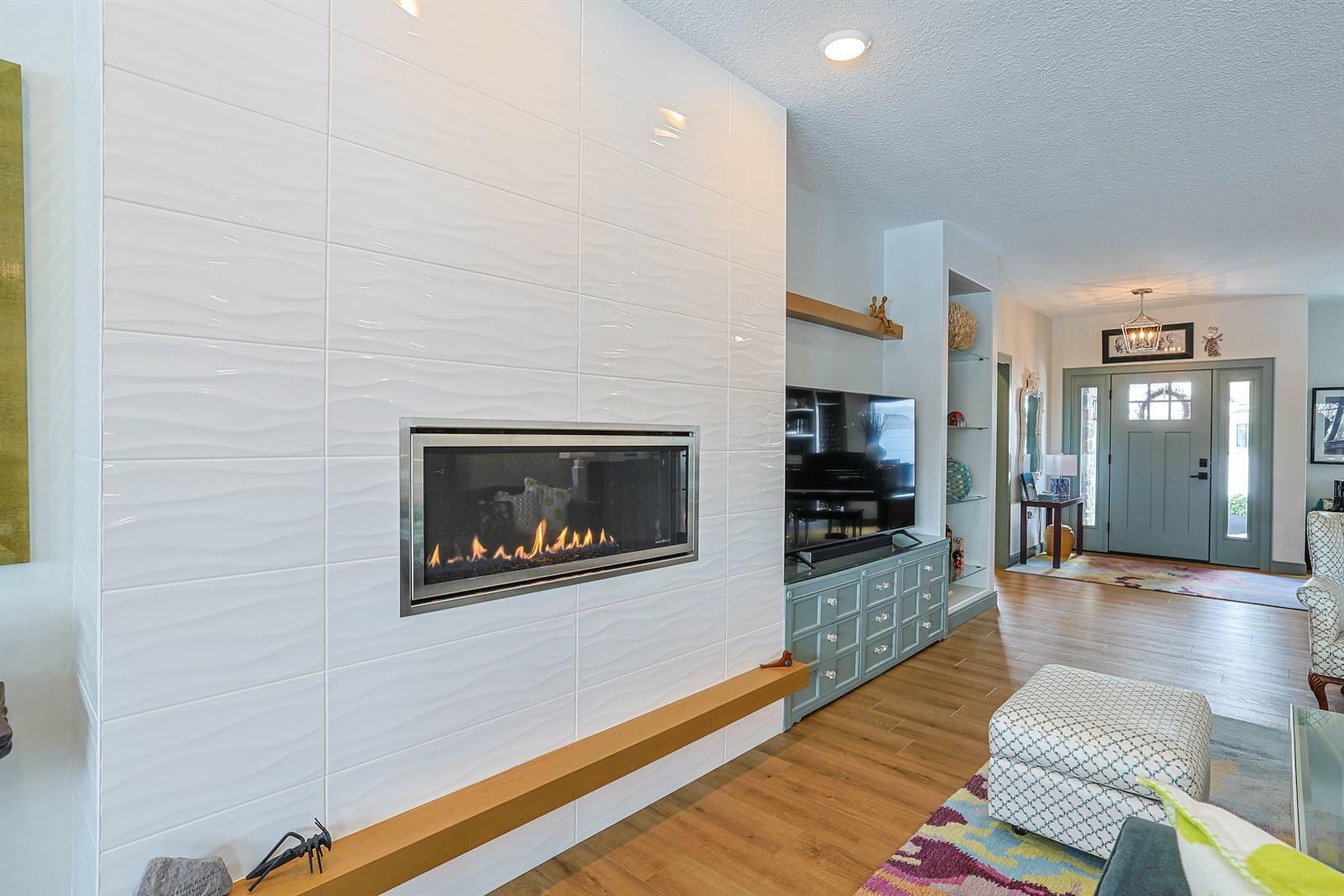 802 Pebble Place, Tipp City, Ohio 45371