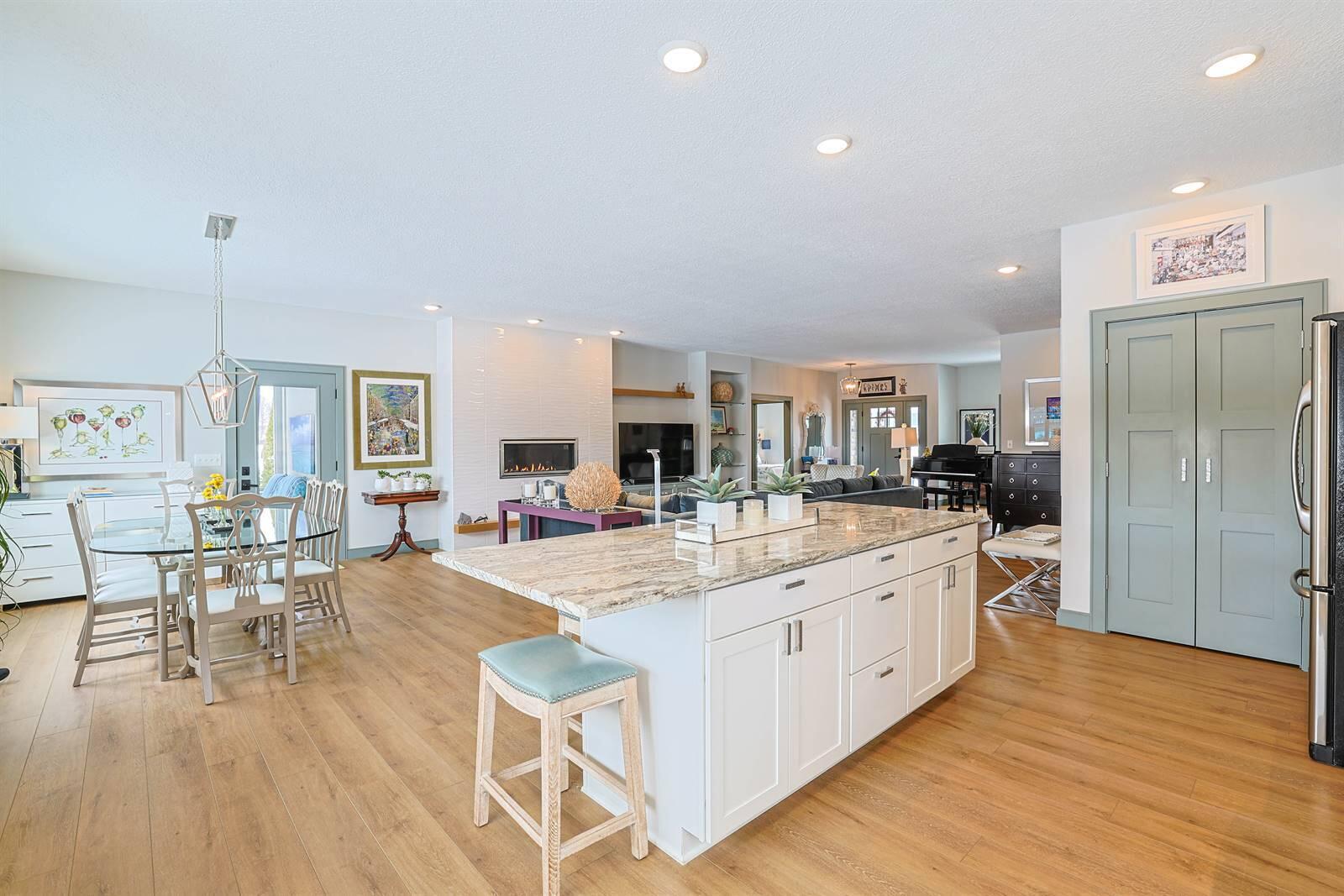 802 Pebble Place, Tipp City, Ohio 45371