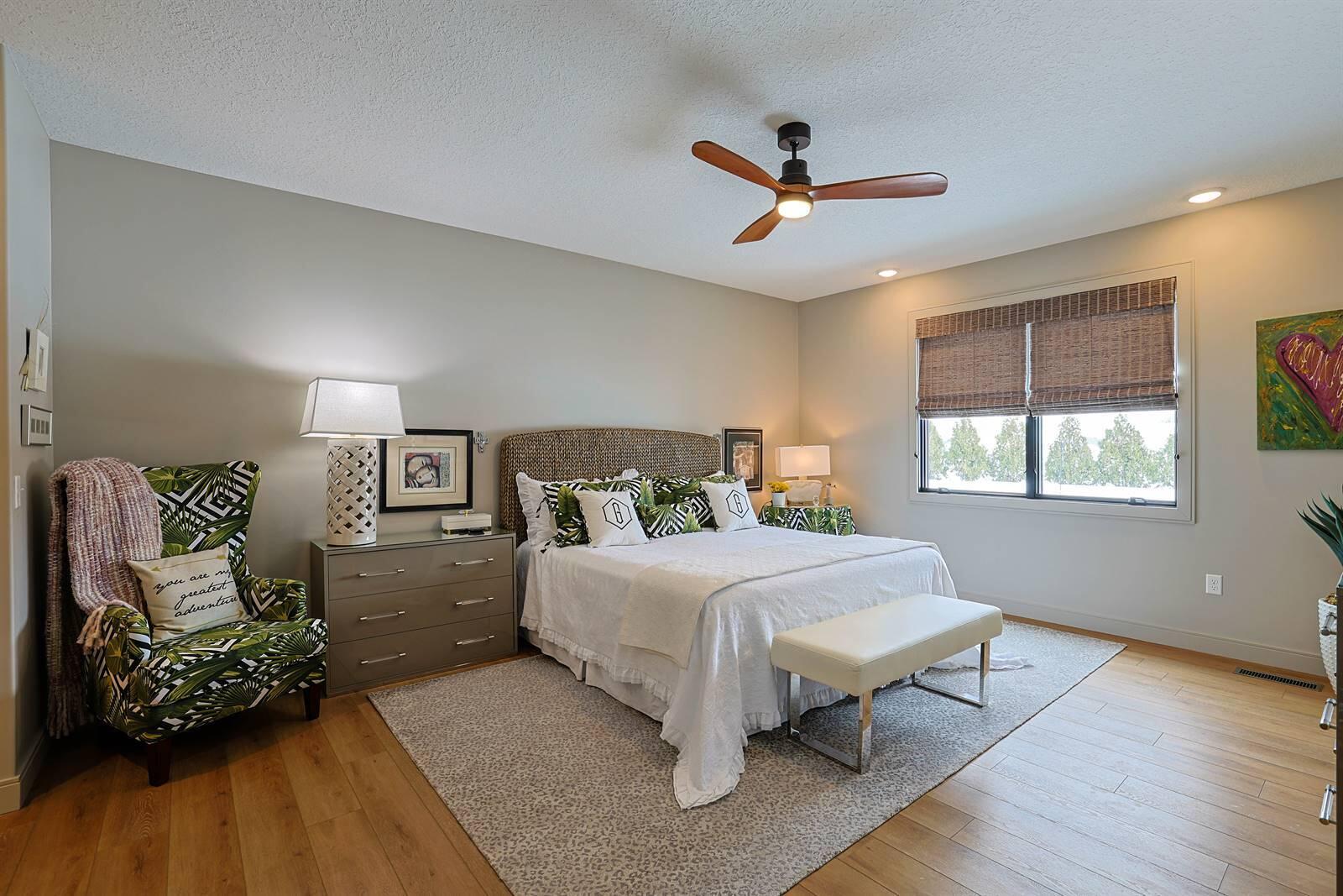 802 Pebble Place, Tipp City, Ohio 45371