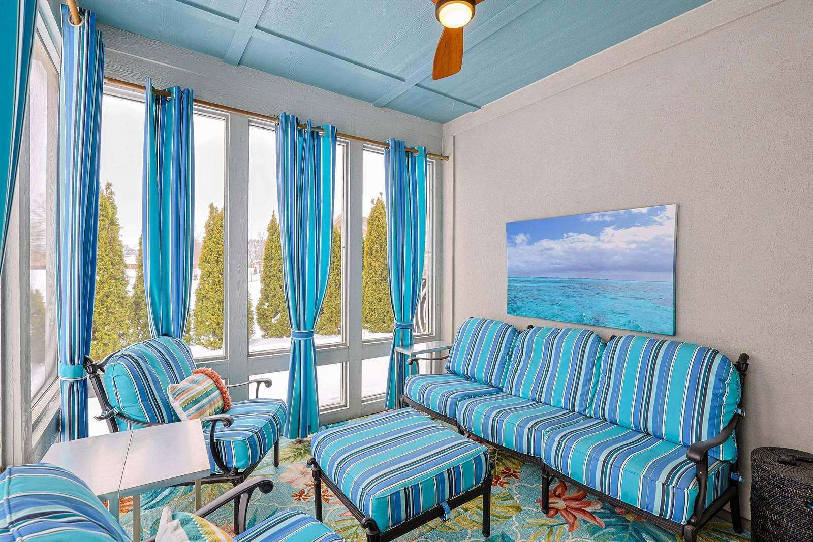 802 Pebble Place, Tipp City, Ohio 45371