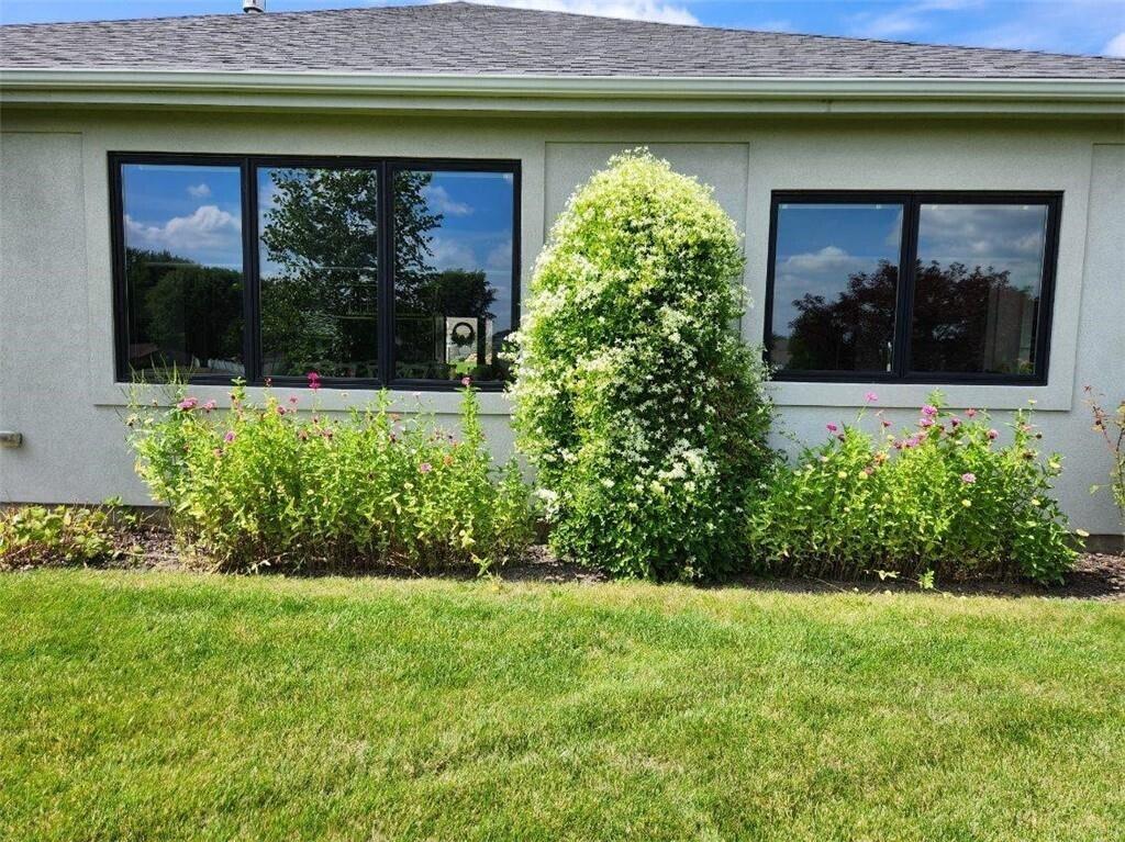 802 Pebble Place, Tipp City, Ohio 45371