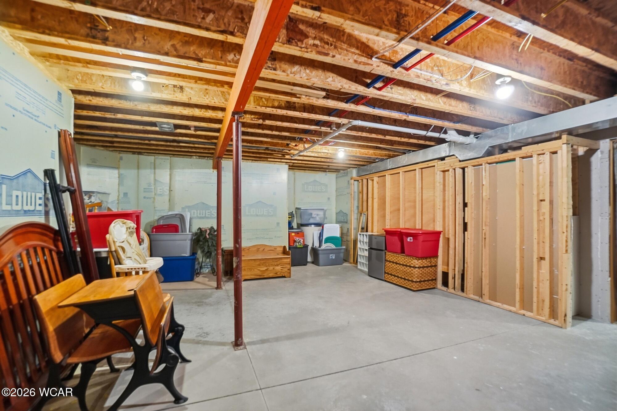 1047 Mendon Road, Van Wert, Ohio