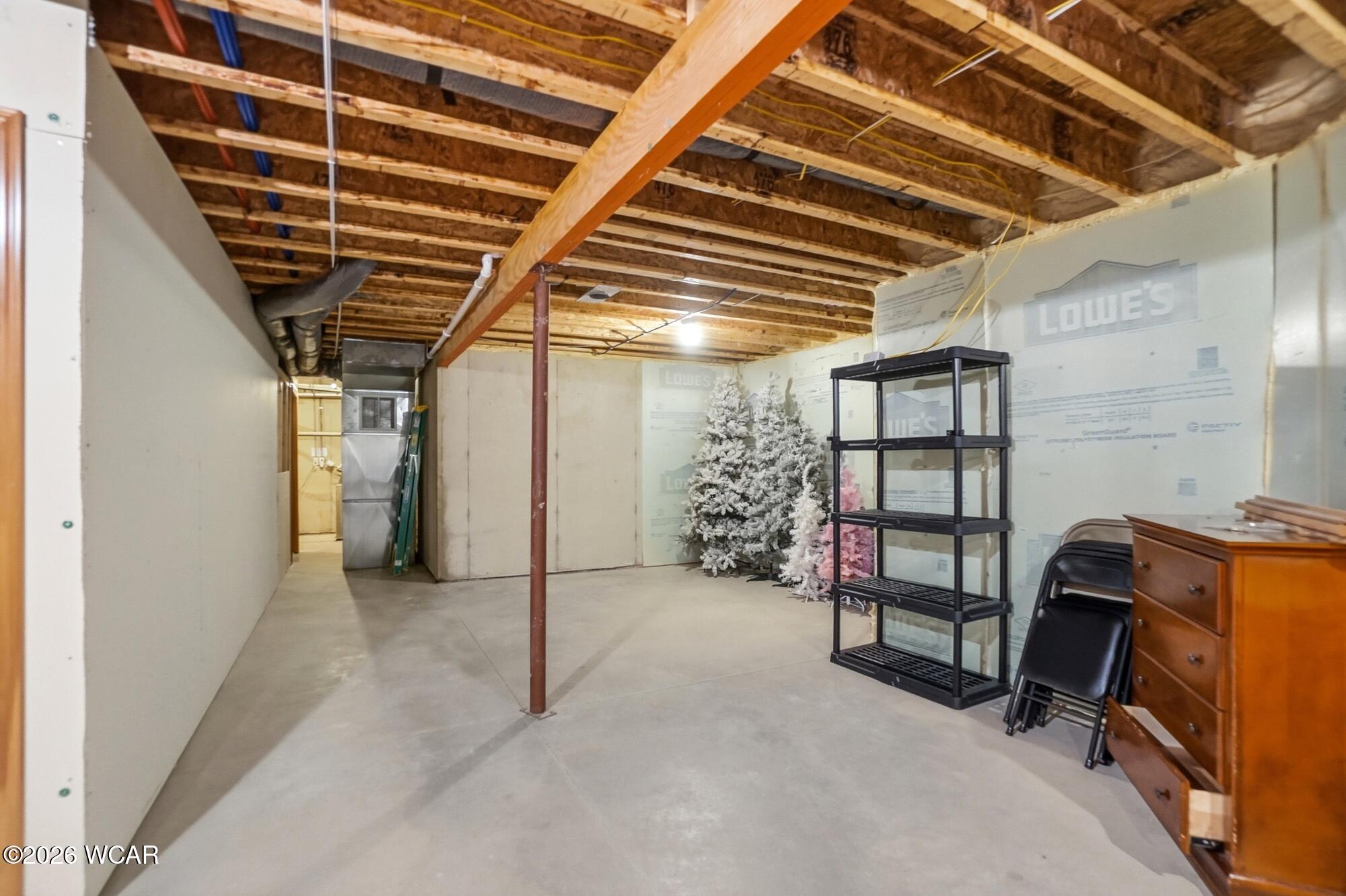 1047 Mendon Road, Van Wert, Ohio