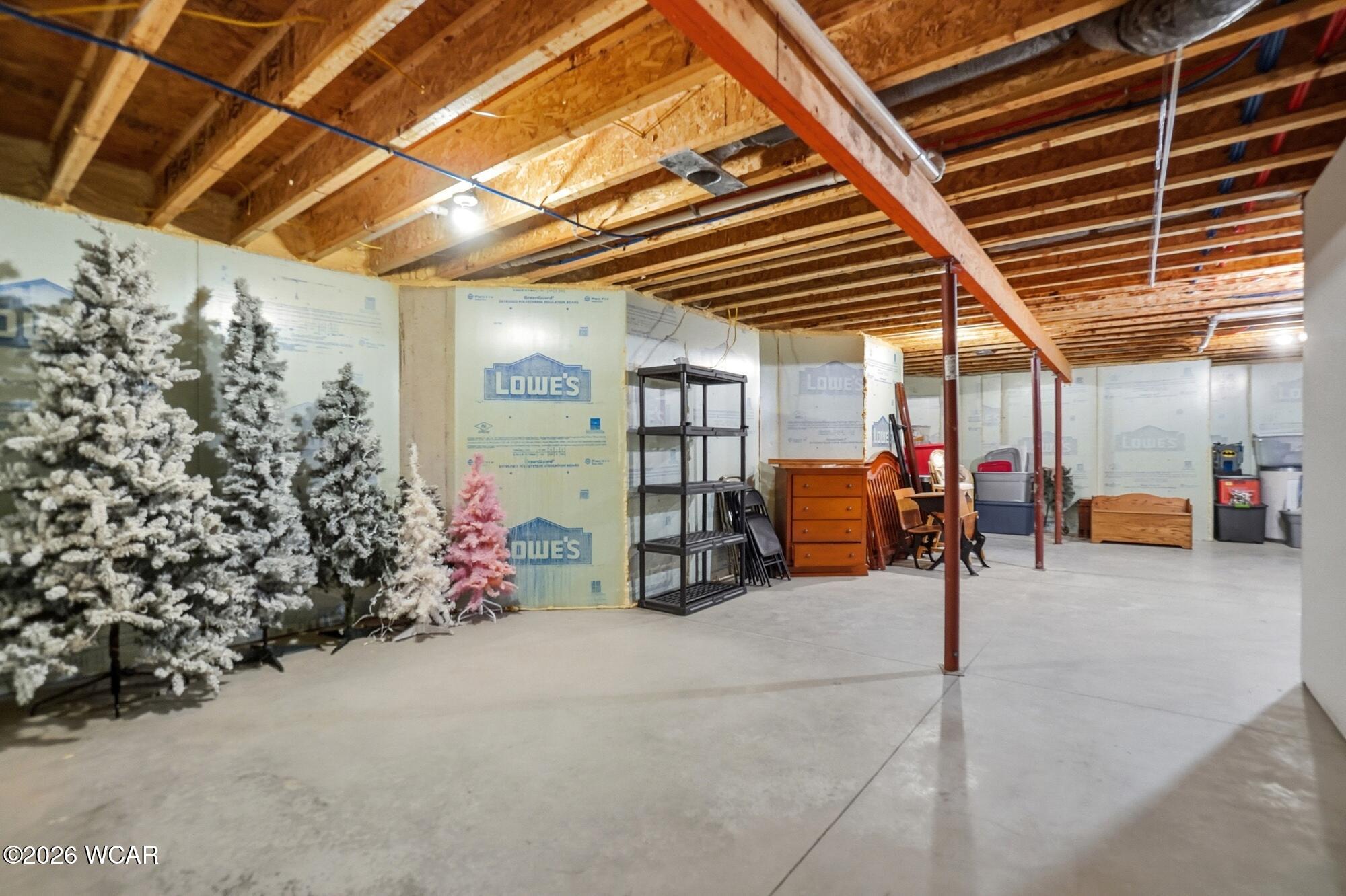 1047 Mendon Road, Van Wert, Ohio