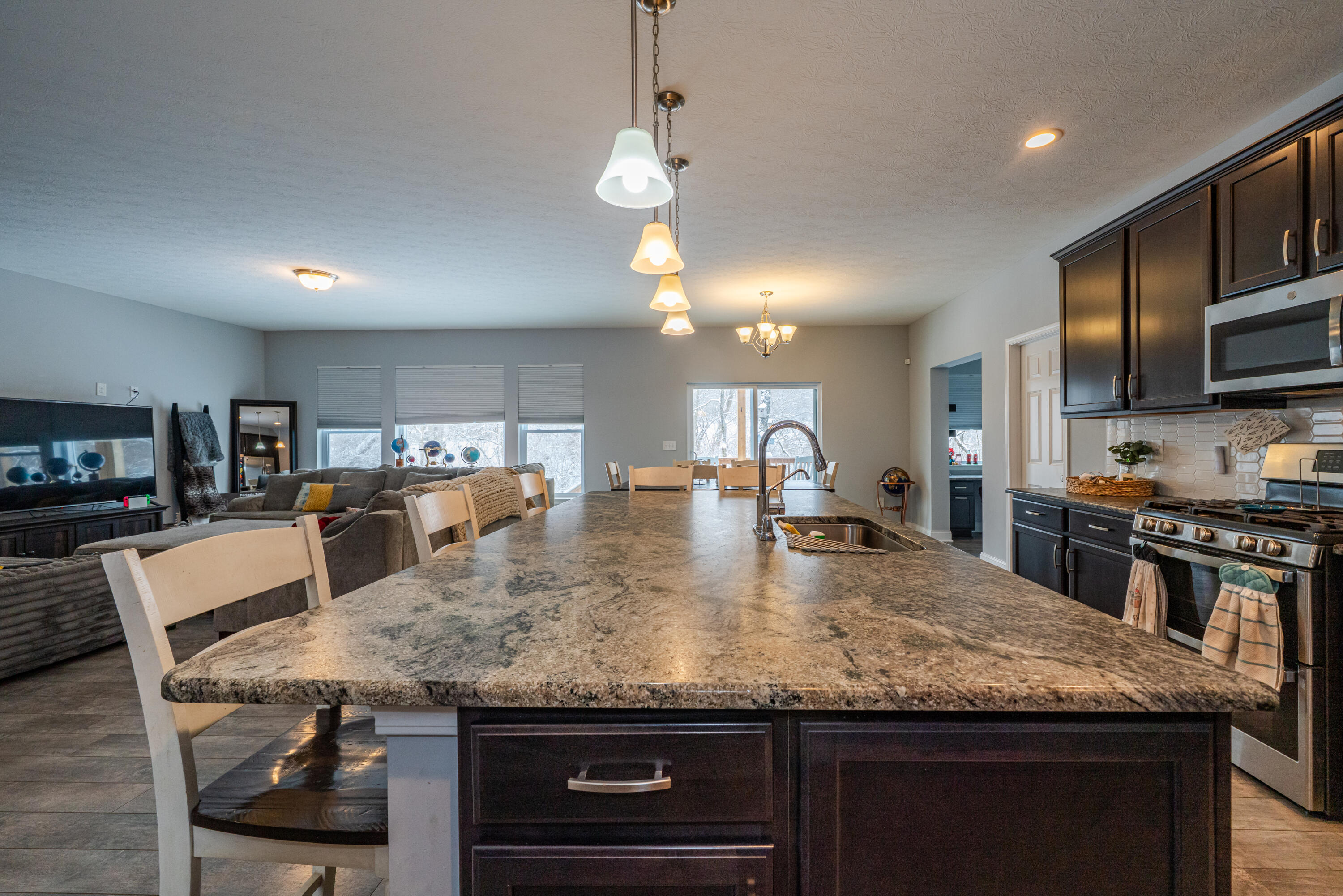 2884 Locke Drive, Beavercreek, Ohio 45431