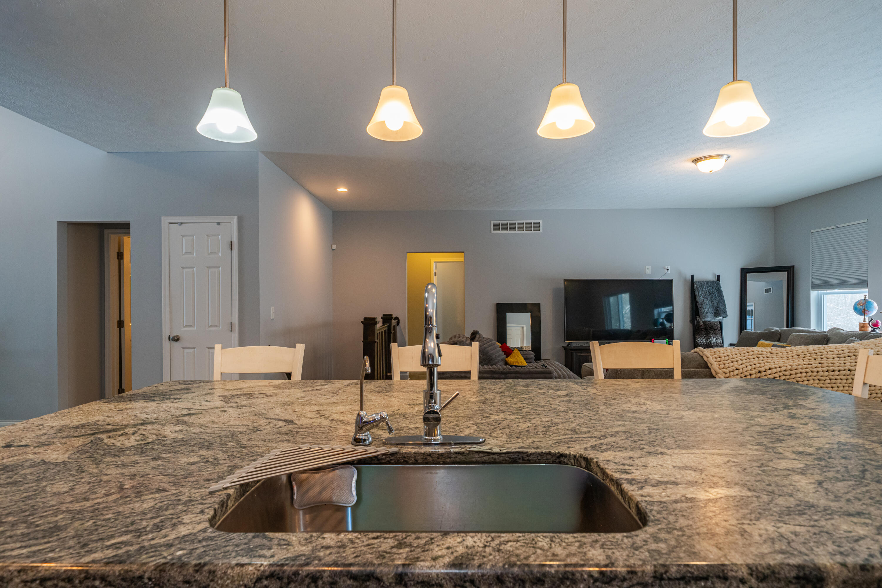 2884 Locke Drive, Beavercreek, Ohio 45431