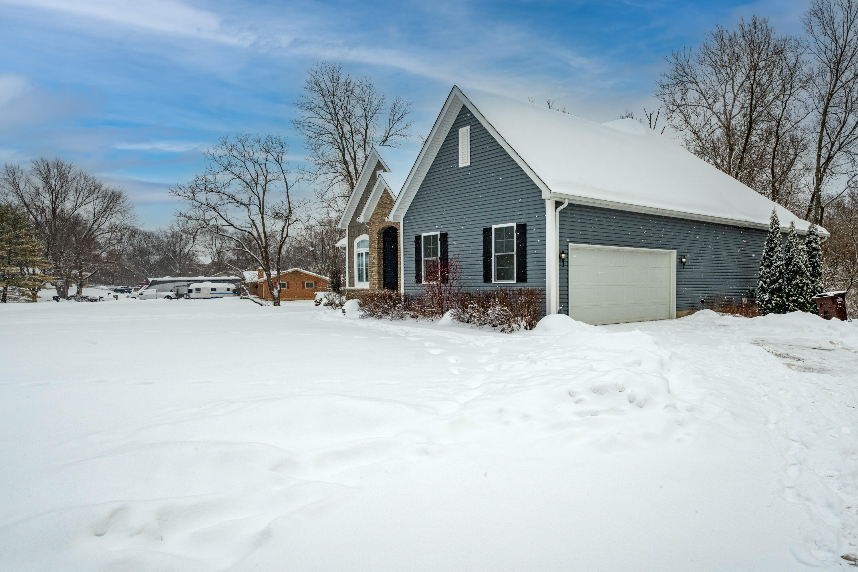 2884 Locke Drive, Beavercreek, Ohio 45431