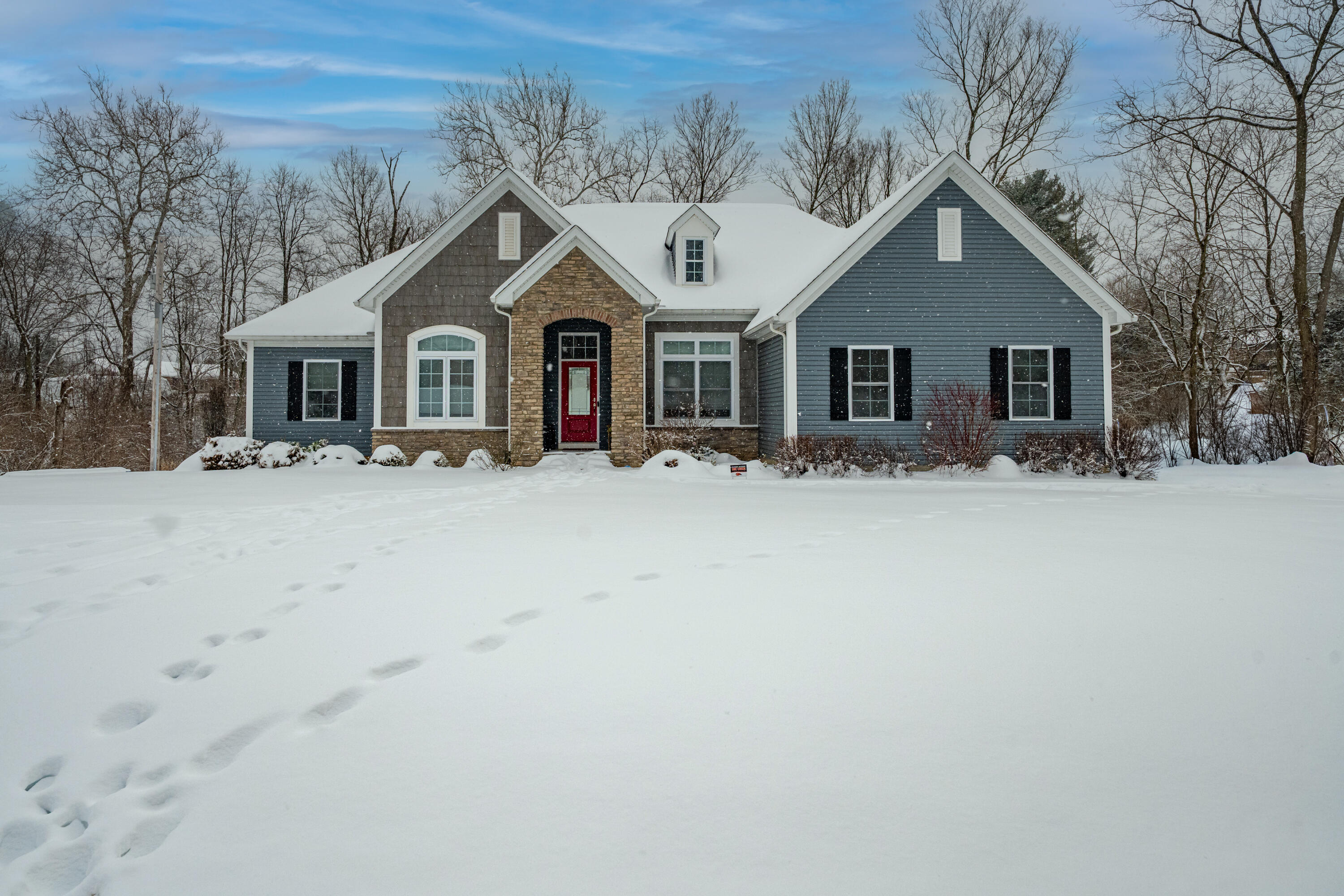 2884 Locke Drive, Beavercreek, Ohio 45431