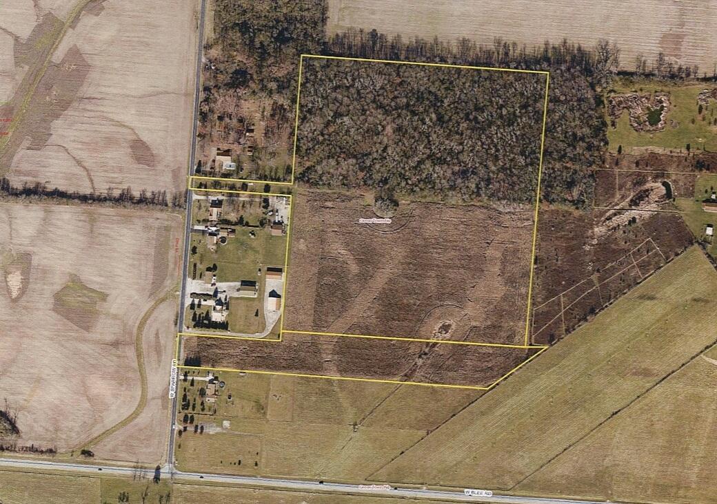 414 Sparrow Road, Springfield, Ohio 45502