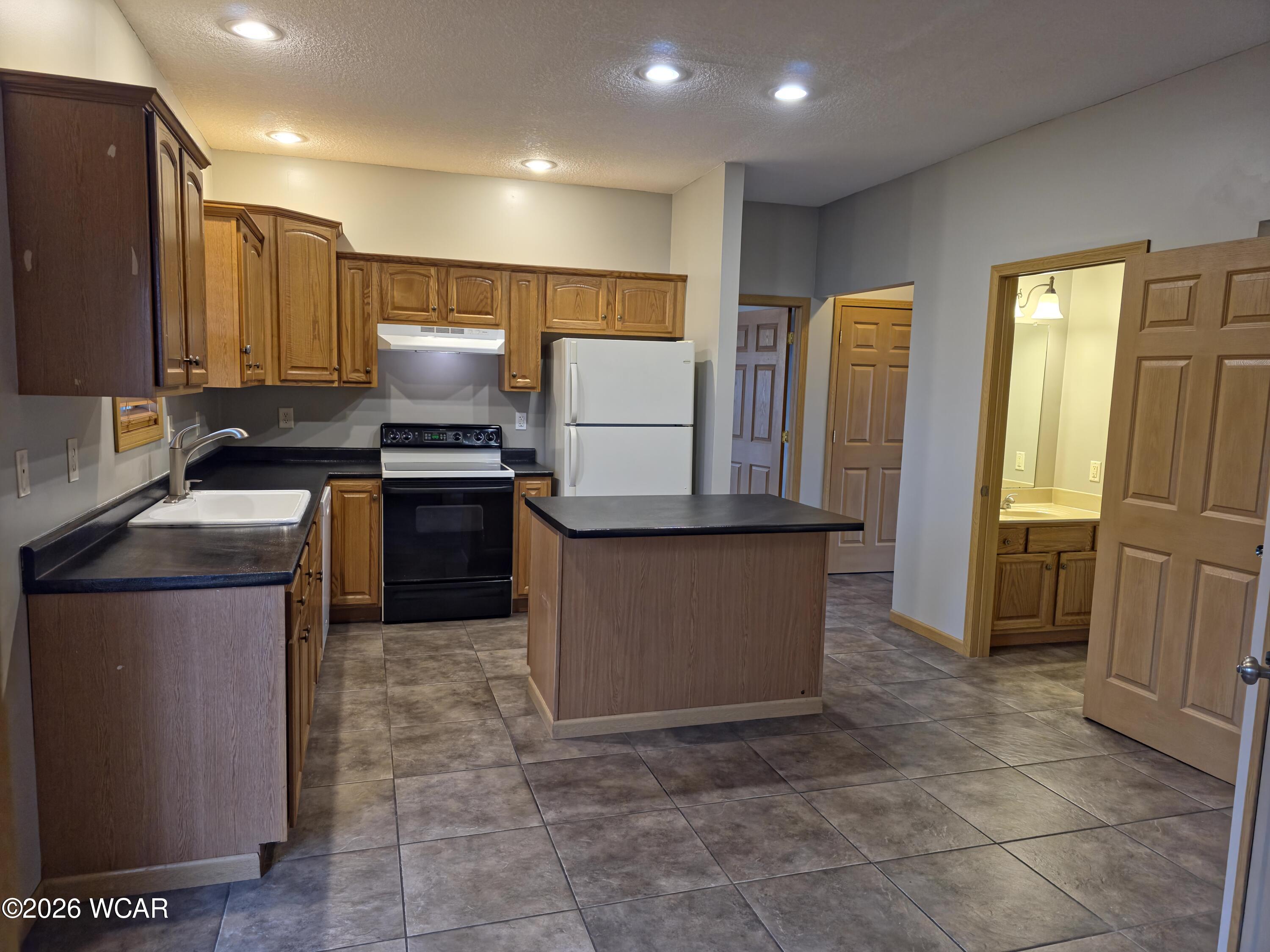 2923 Lilly Drive, Lima, Ohio