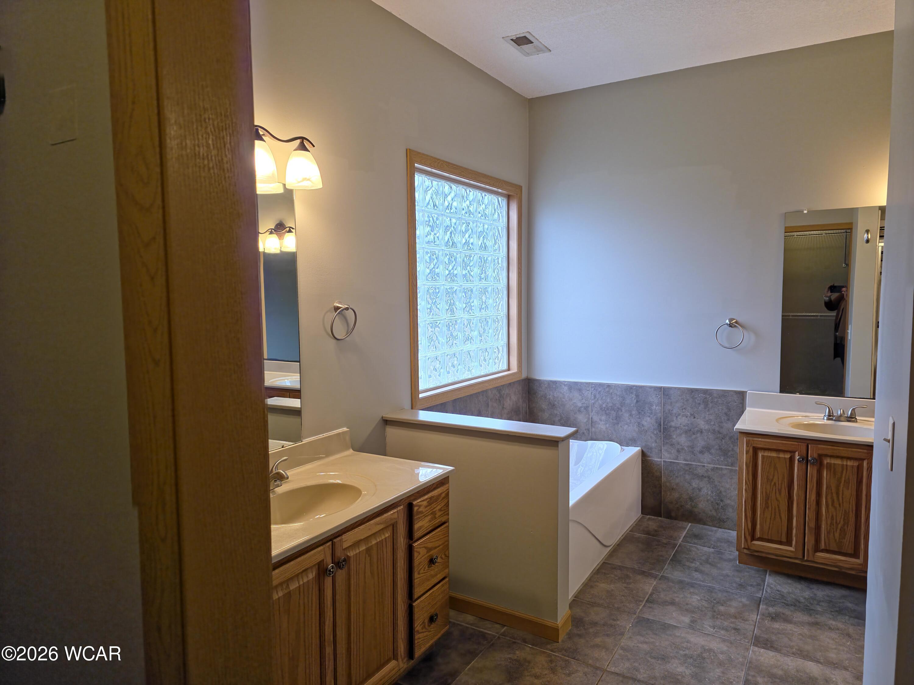 2923 Lilly Drive, Lima, Ohio