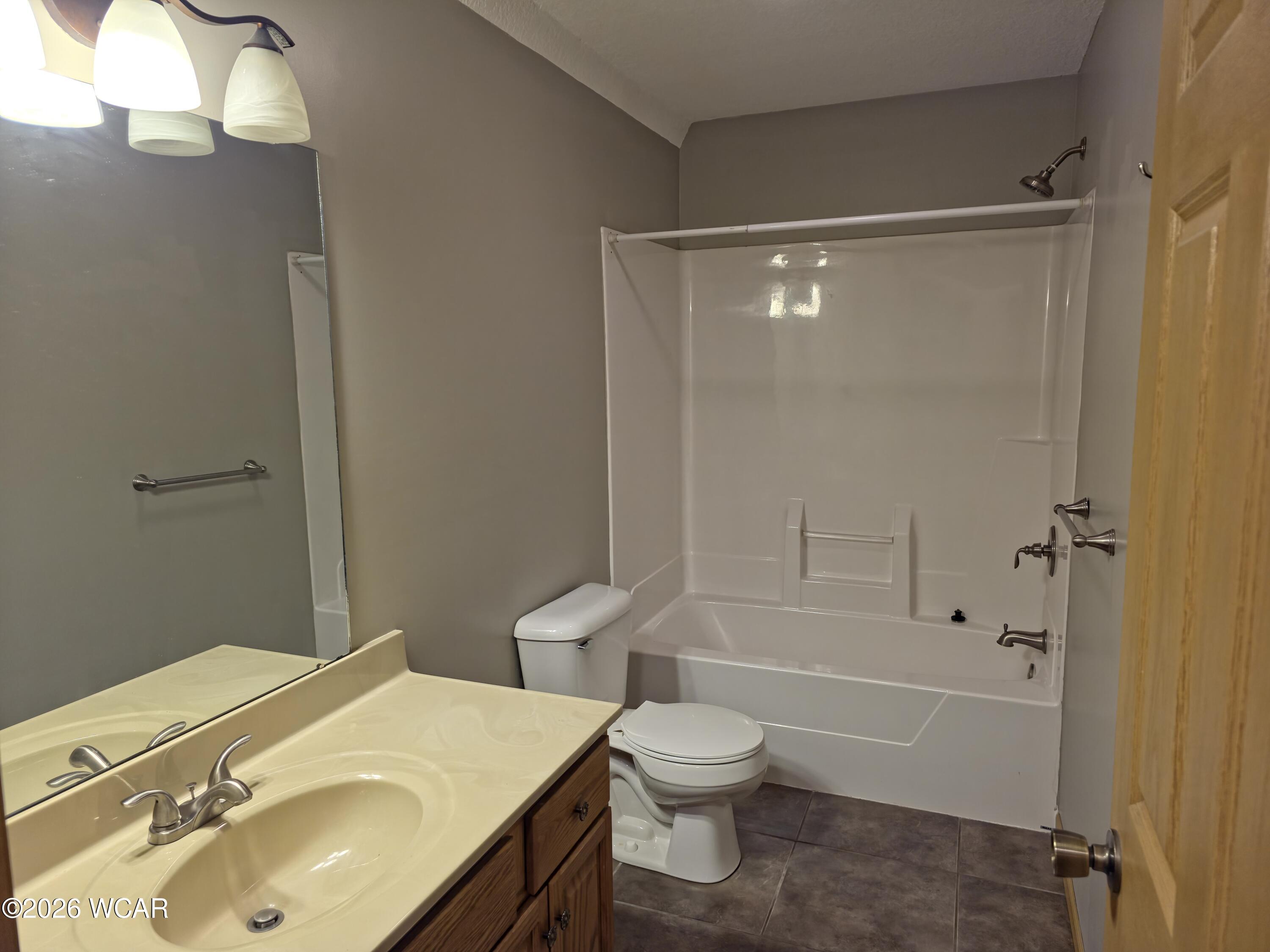 2923 Lilly Drive, Lima, Ohio