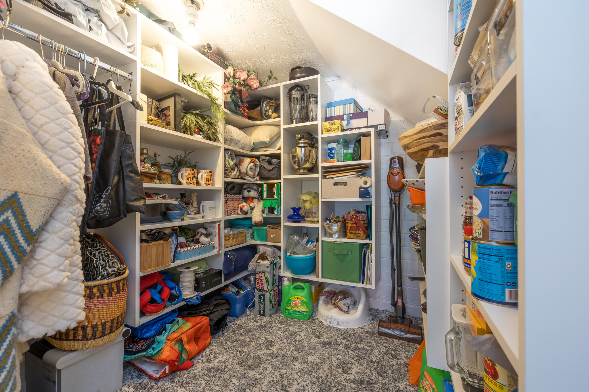 9526 State Route 368, Huntsville, Ohio 43324