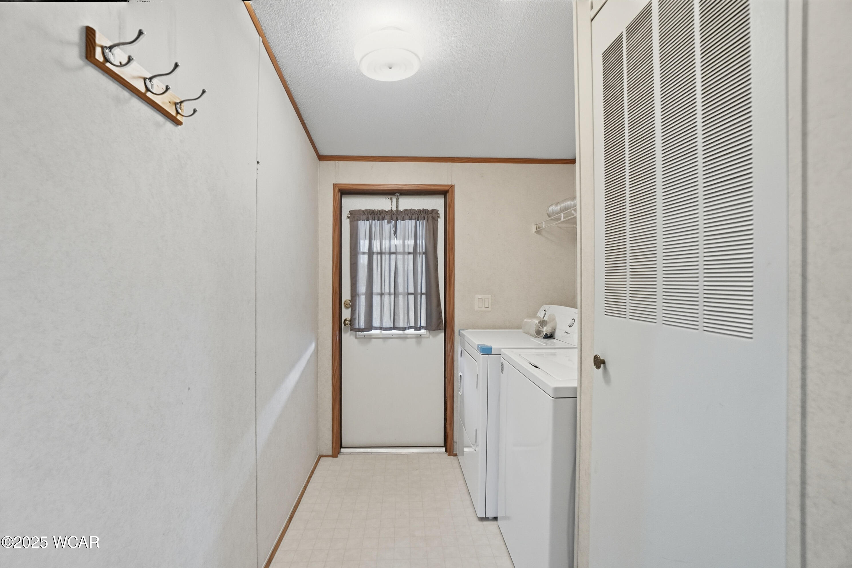 304 Pinewood Circle, Lima, Ohio