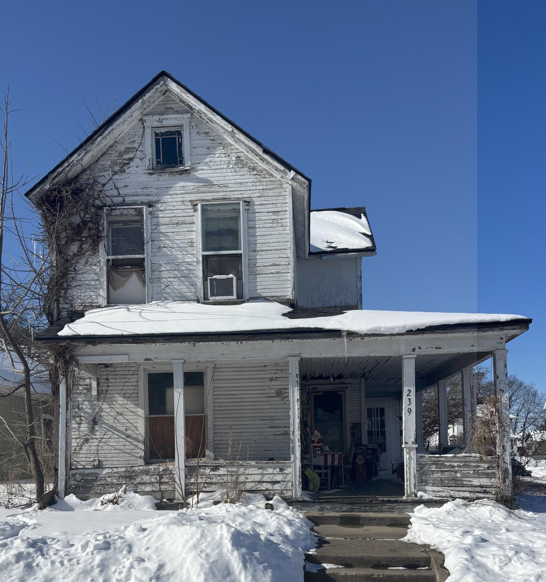 239 Shaffer Street, Springfield, Ohio 45504