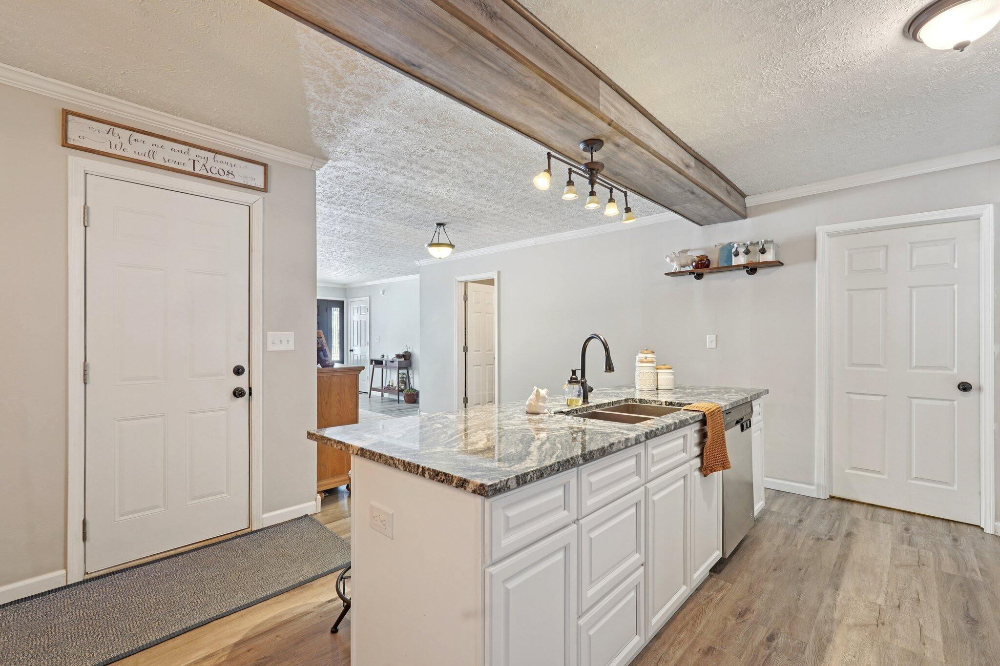 235 Oak Street, London, Ohio 43140