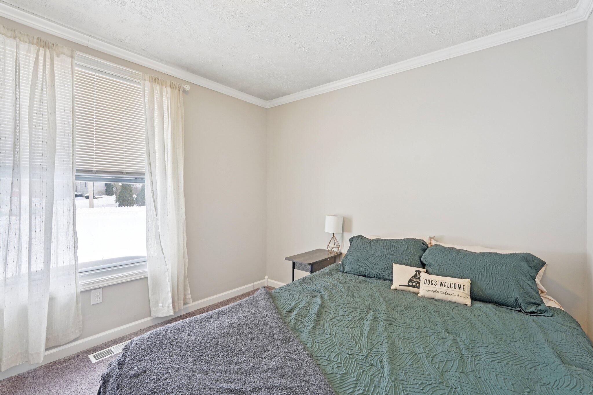 235 Oak Street, London, Ohio 43140