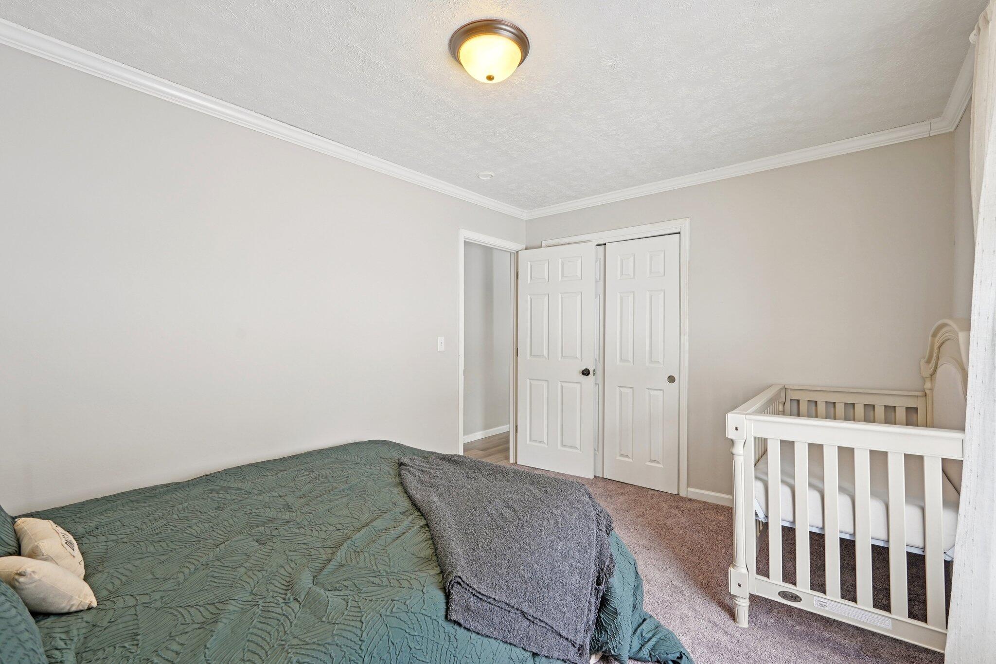 235 Oak Street, London, Ohio 43140