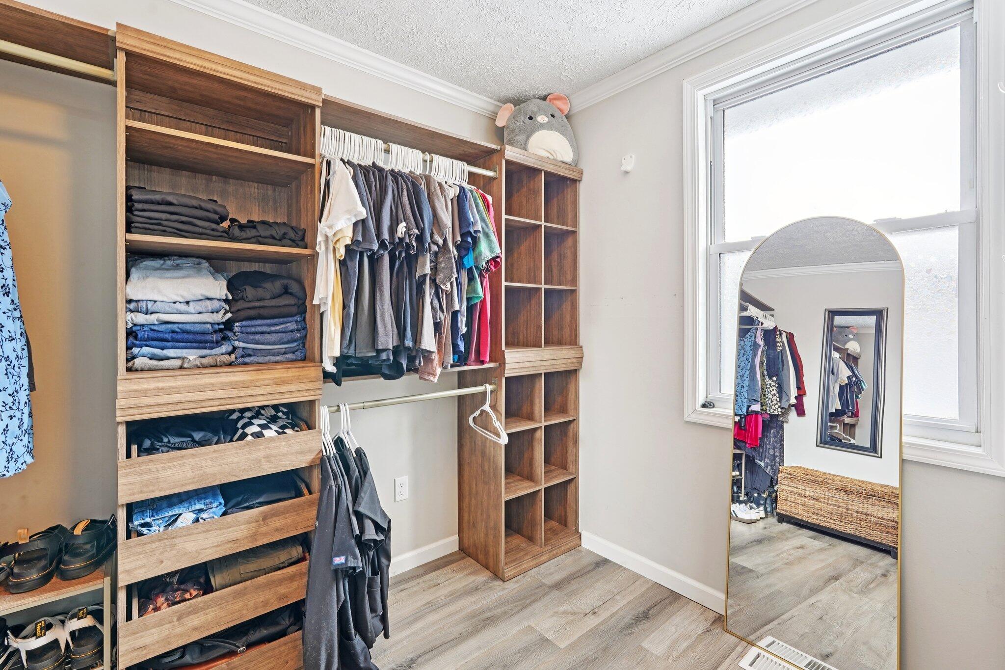 235 Oak Street, London, Ohio 43140