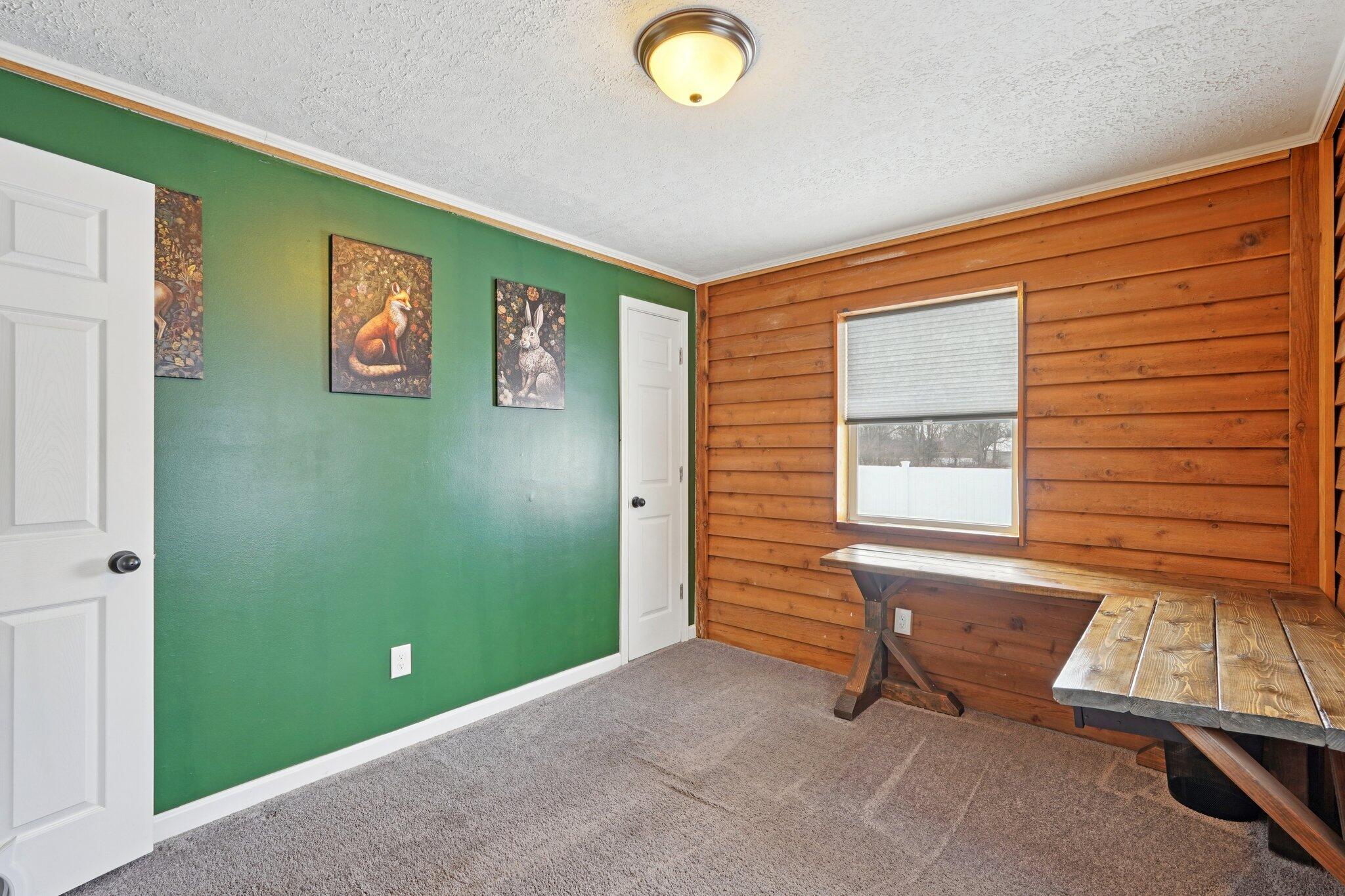 235 Oak Street, London, Ohio 43140