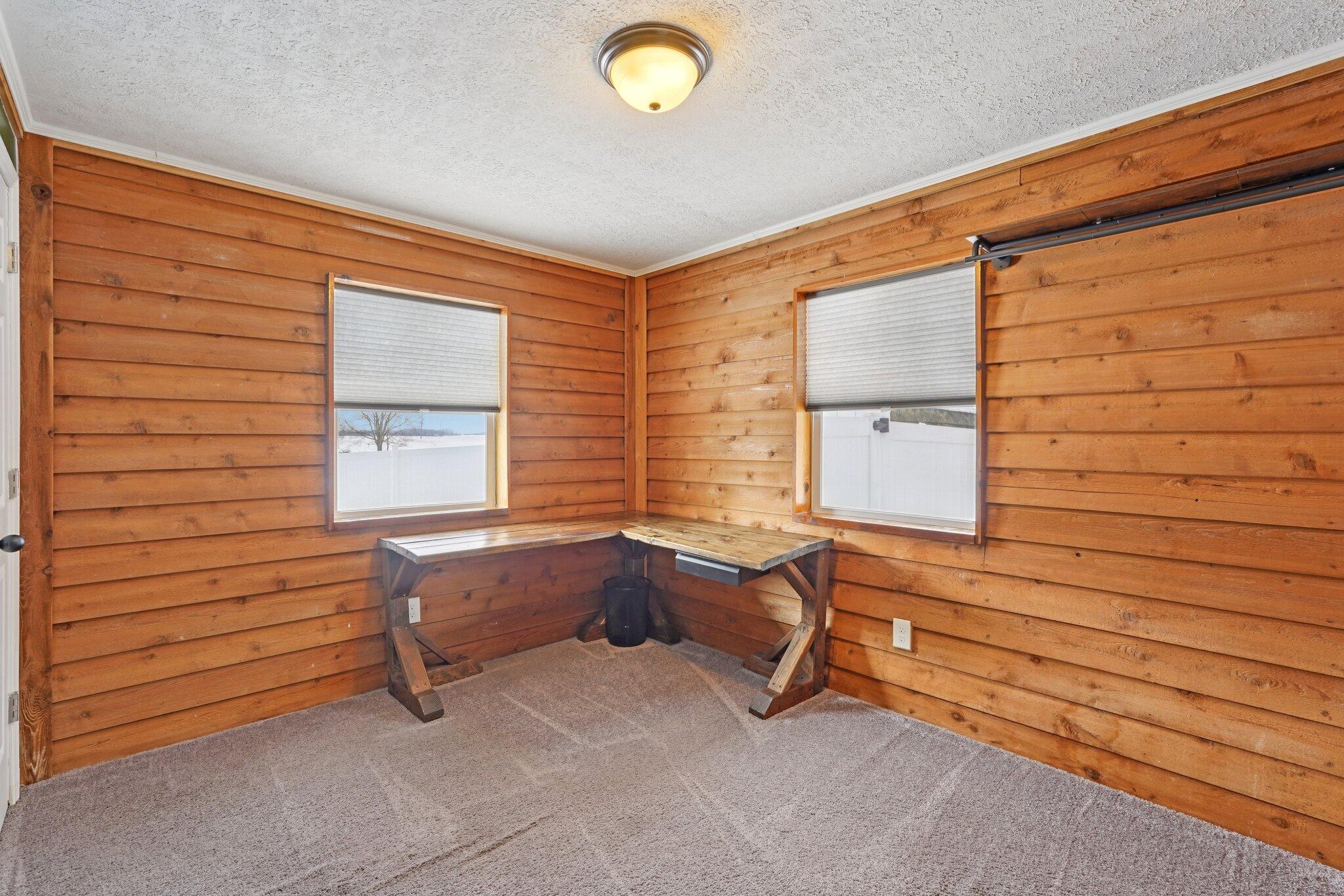 235 Oak Street, London, Ohio 43140