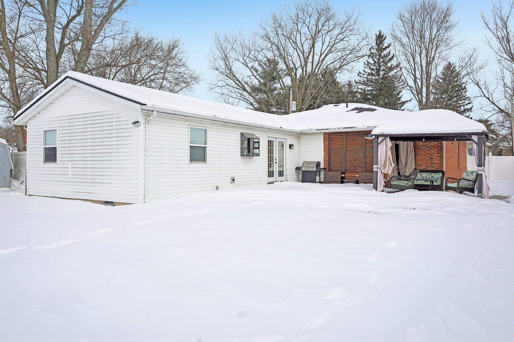 235 Oak Street, London, Ohio 43140