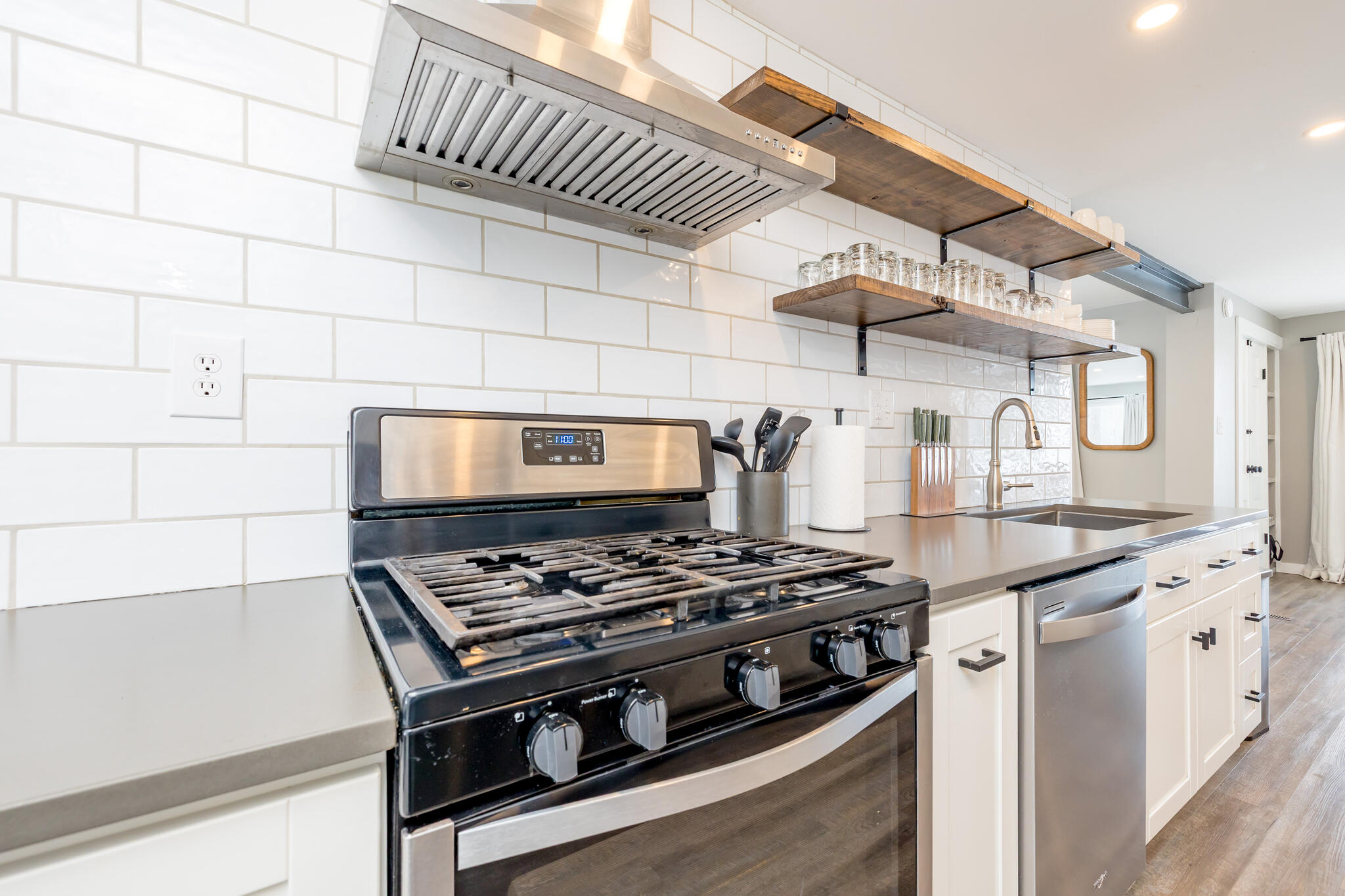 9691 Lake Breeze Drive, Belle Center, Ohio 43310