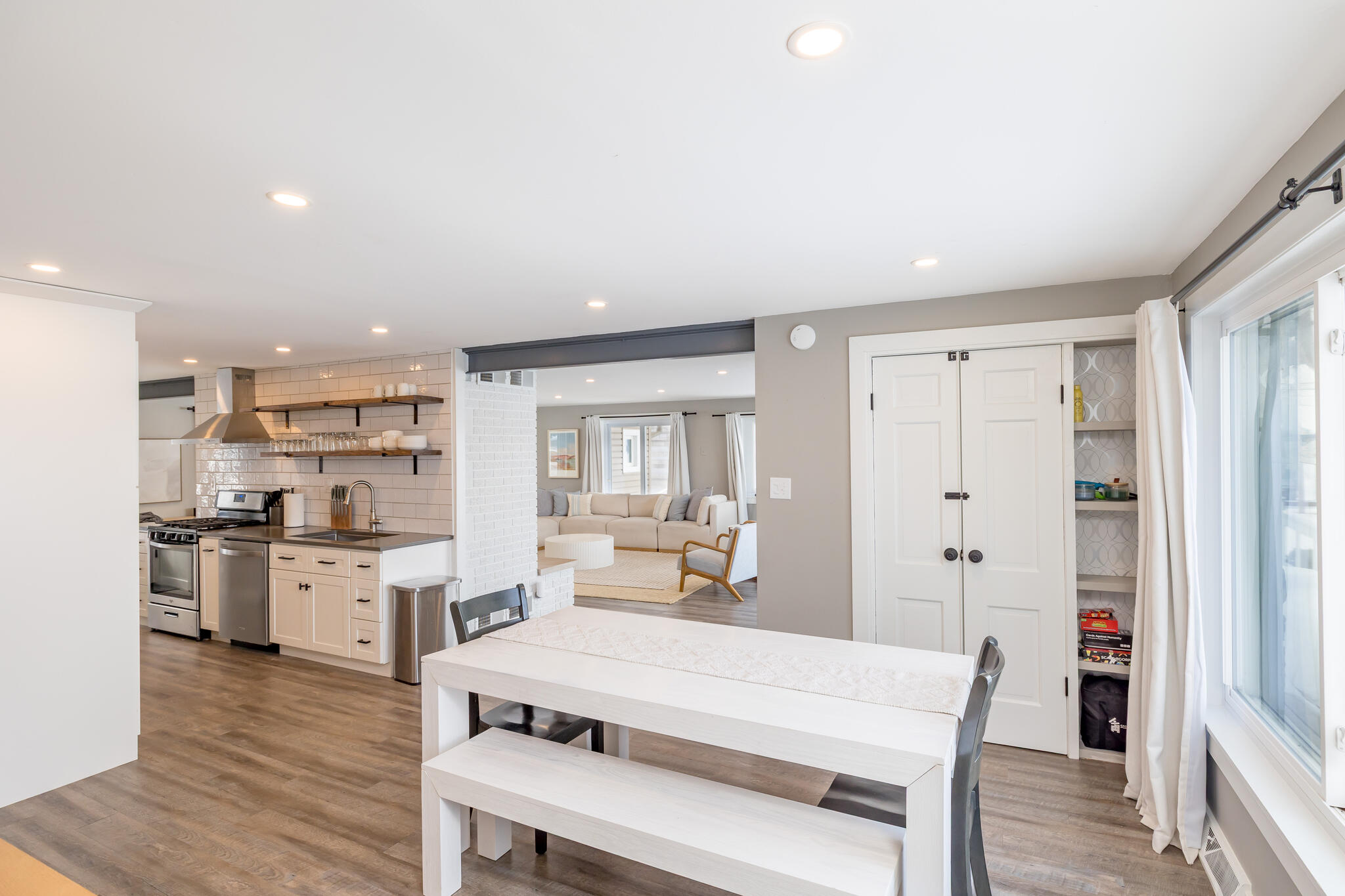 9691 Lake Breeze Drive, Belle Center, Ohio 43310