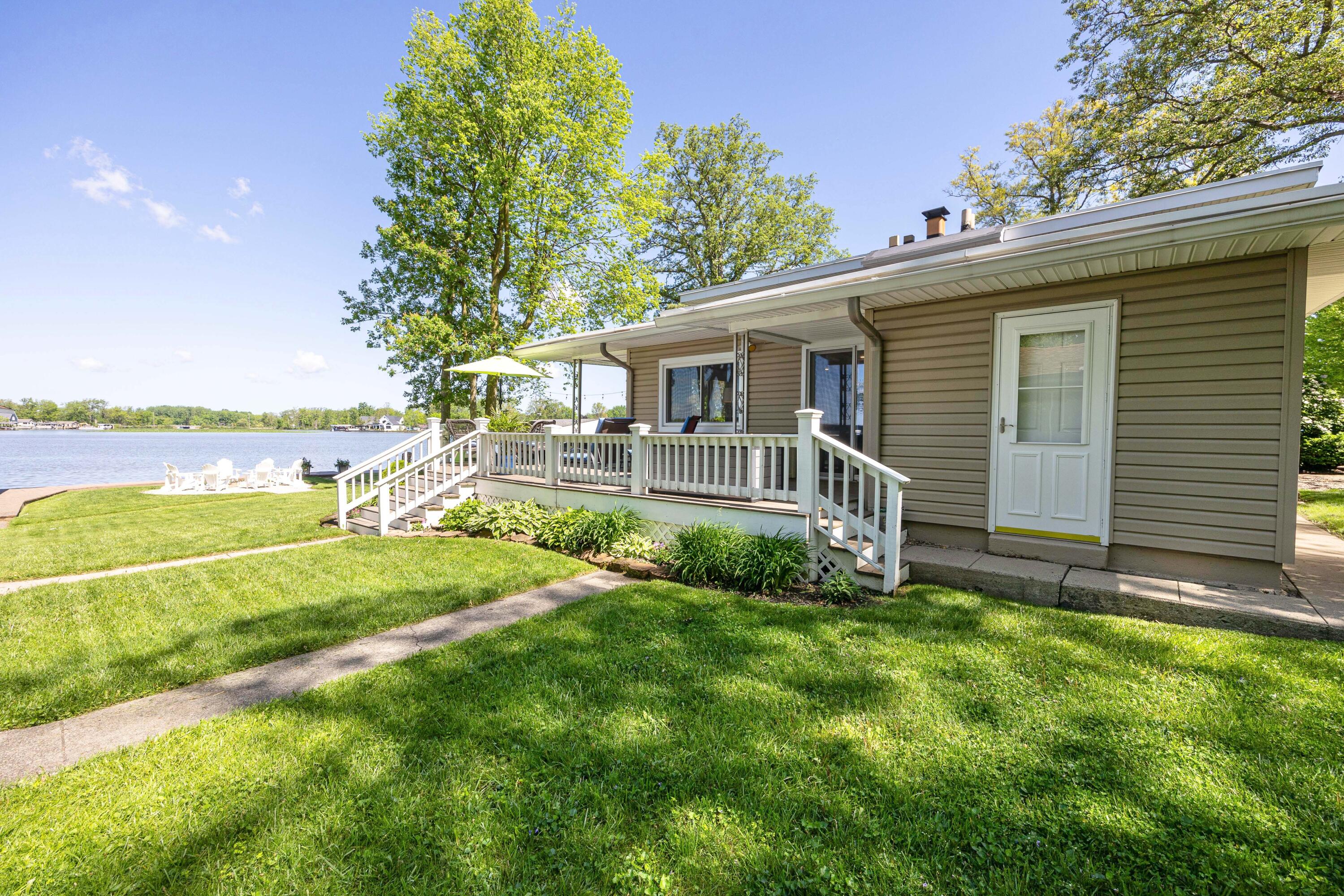 9691 Lake Breeze Drive, Belle Center, Ohio 43310