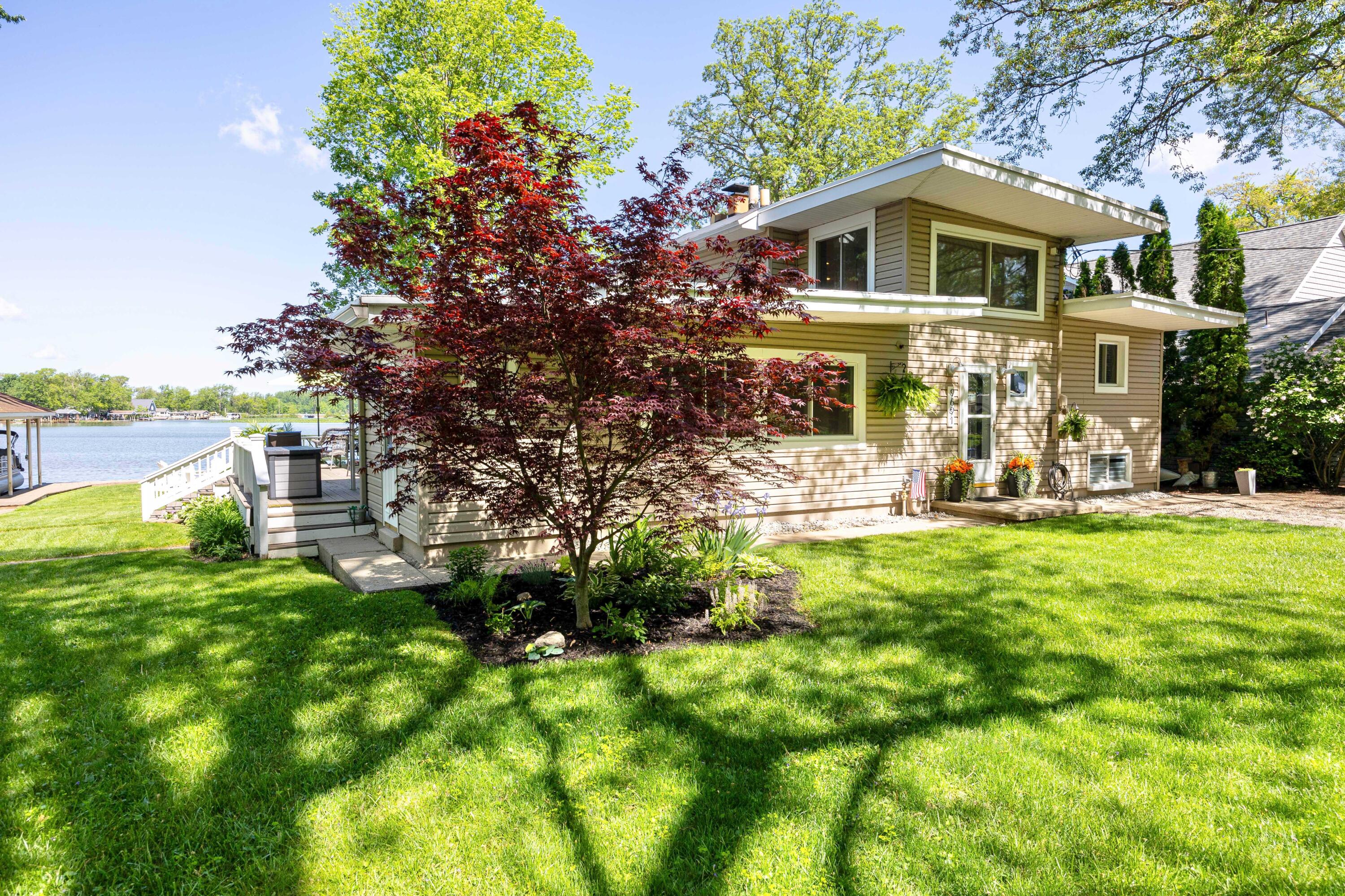 9691 Lake Breeze Drive, Belle Center, Ohio 43310