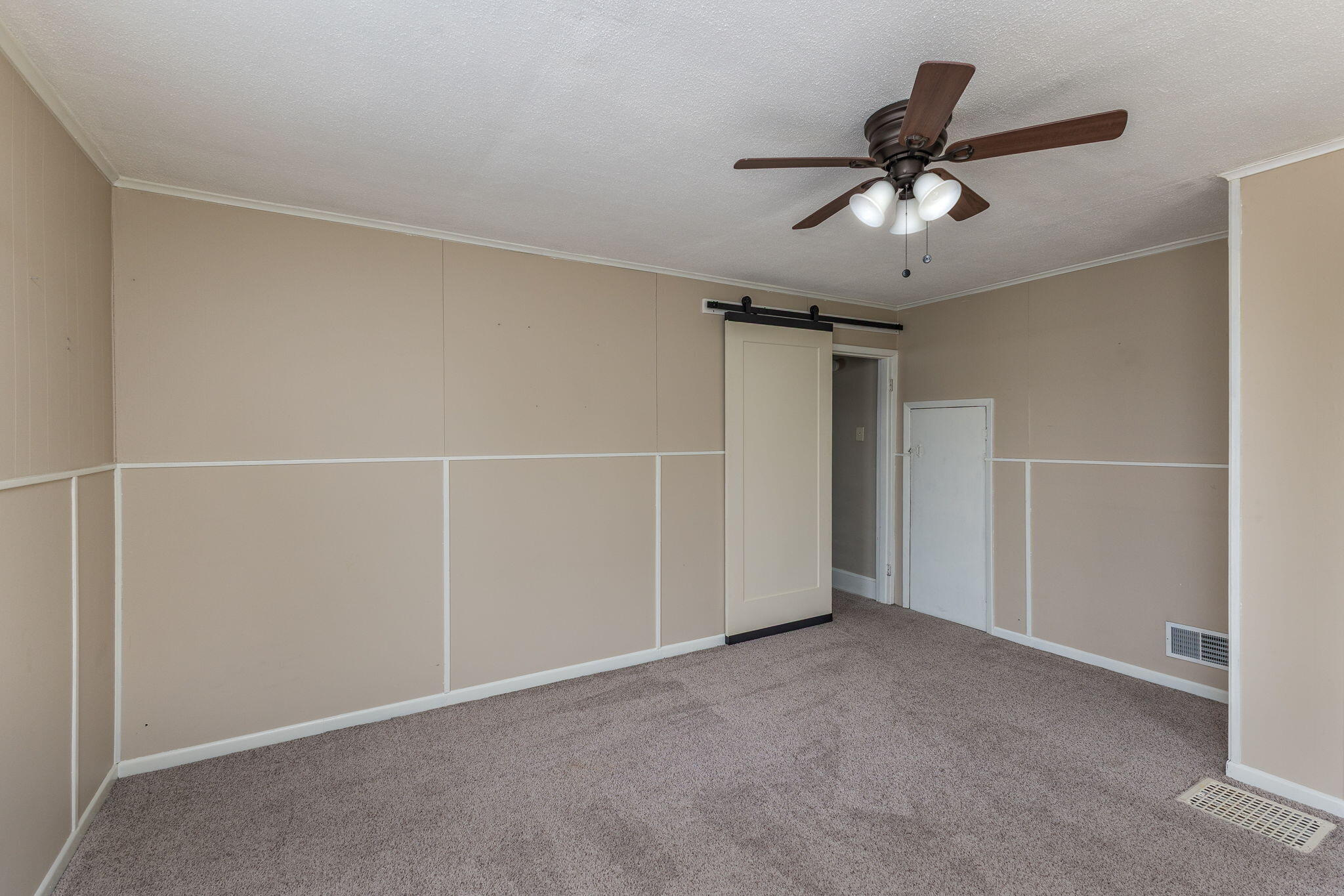 160 Wyatt Street, Bradford, Ohio 45308