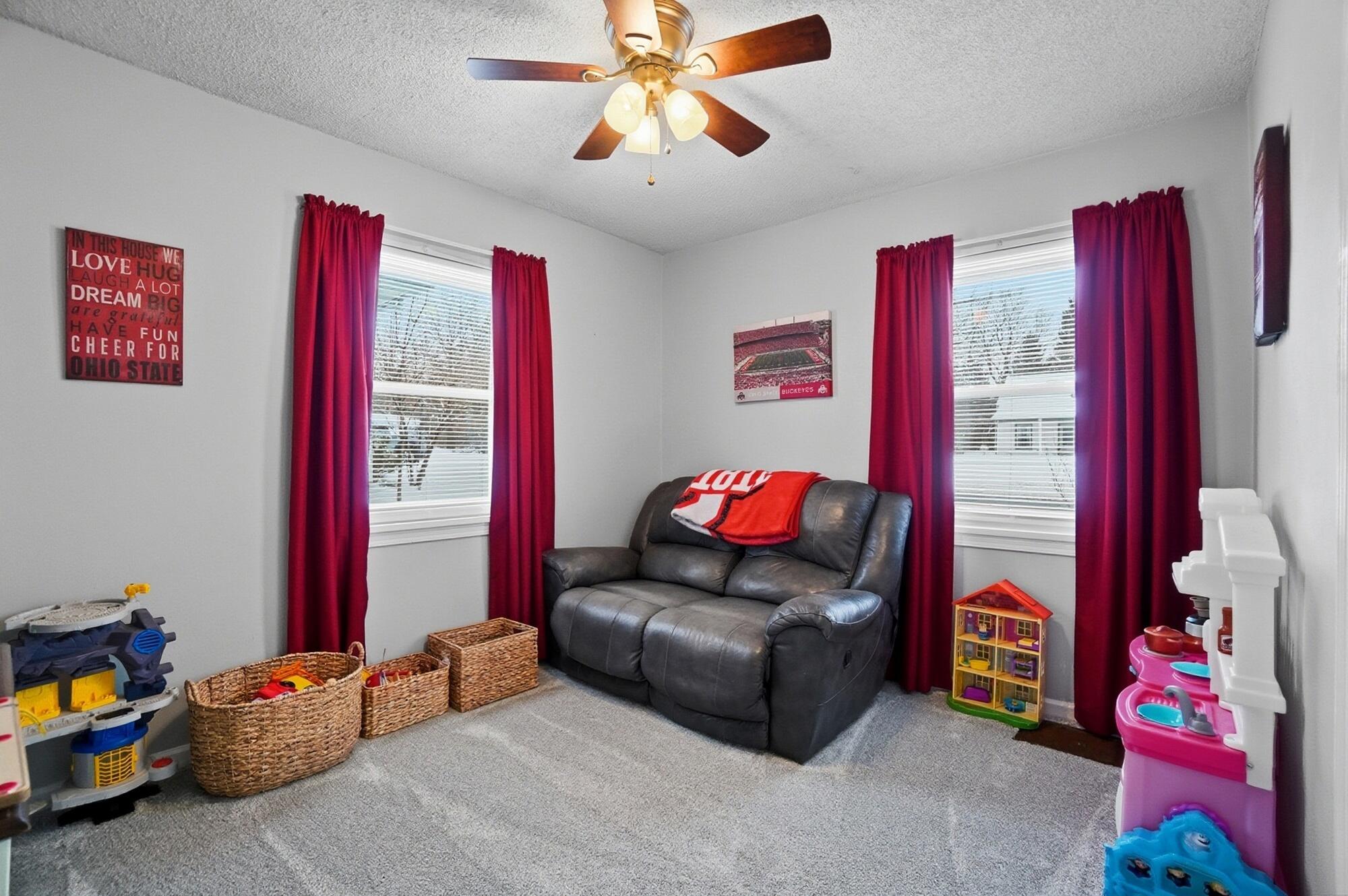 720 Harding Road, Springfield, Ohio 45504