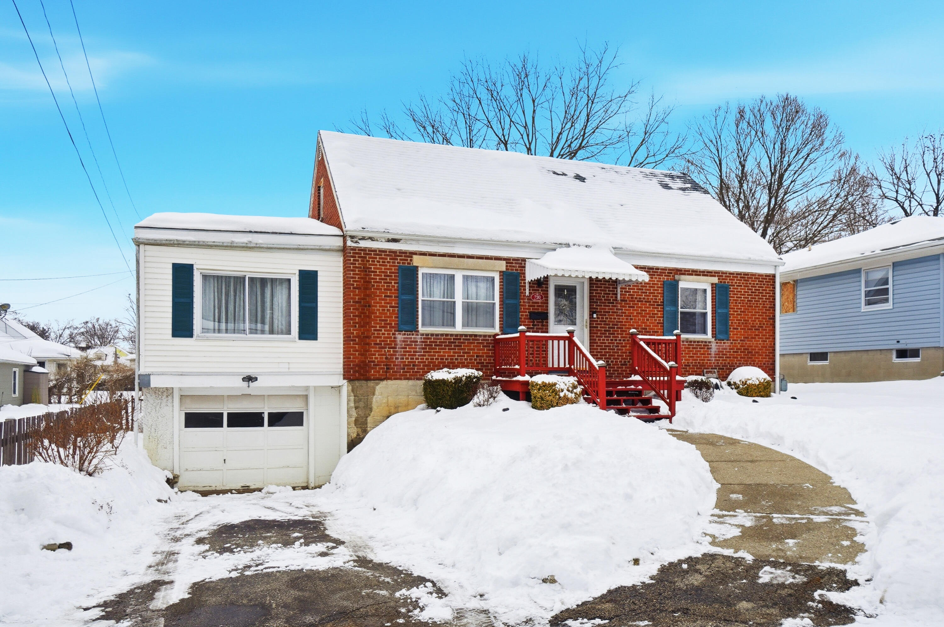 720 Harding Road, Springfield, Ohio 45504