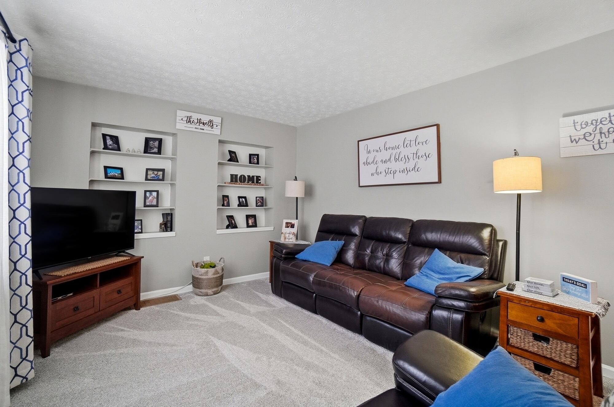 720 Harding Road, Springfield, Ohio 45504