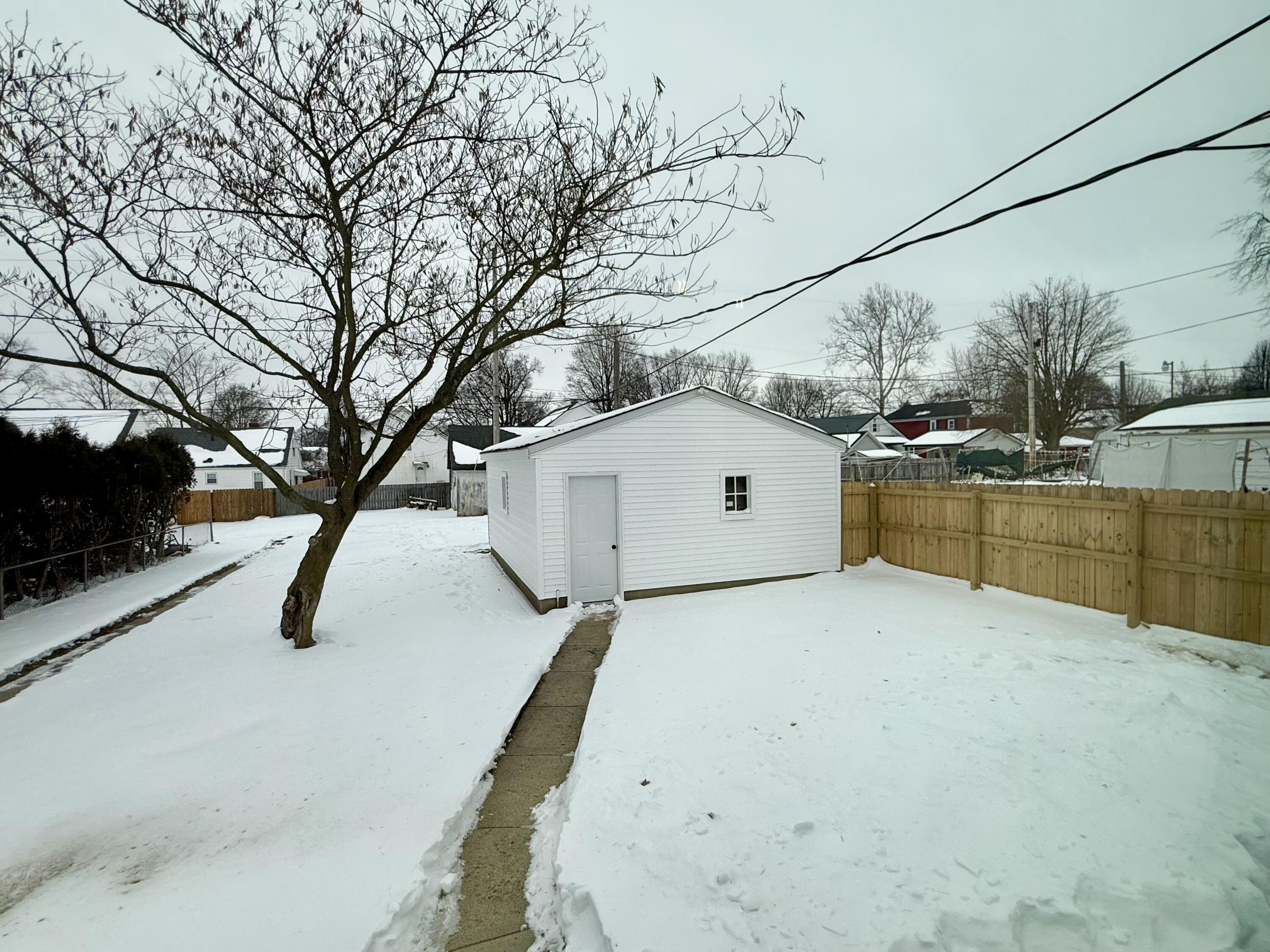 403 Blaine Avenue, Piqua, Ohio 45356