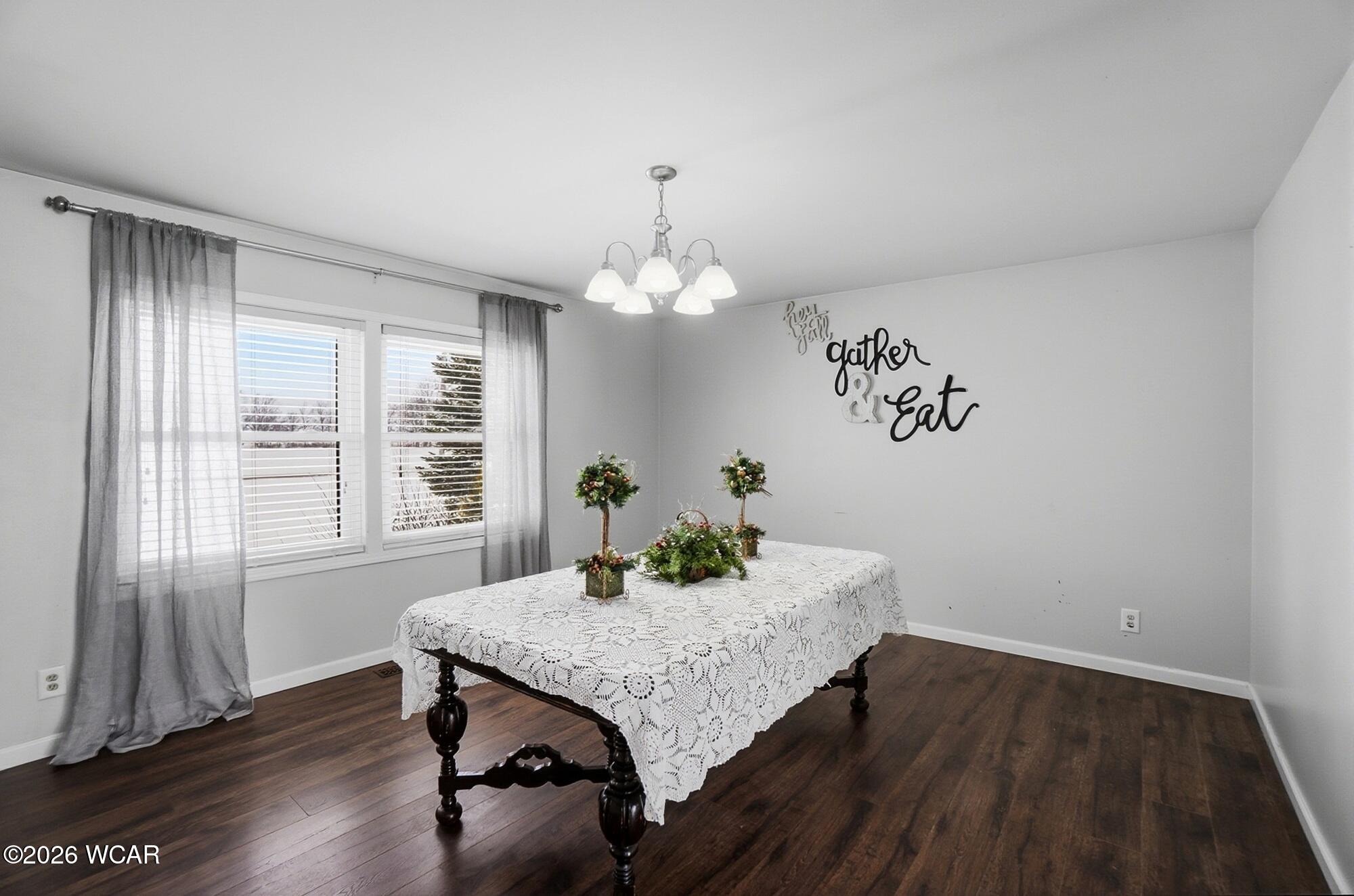 21320 Fairmount Road, Waynesfield, Ohio