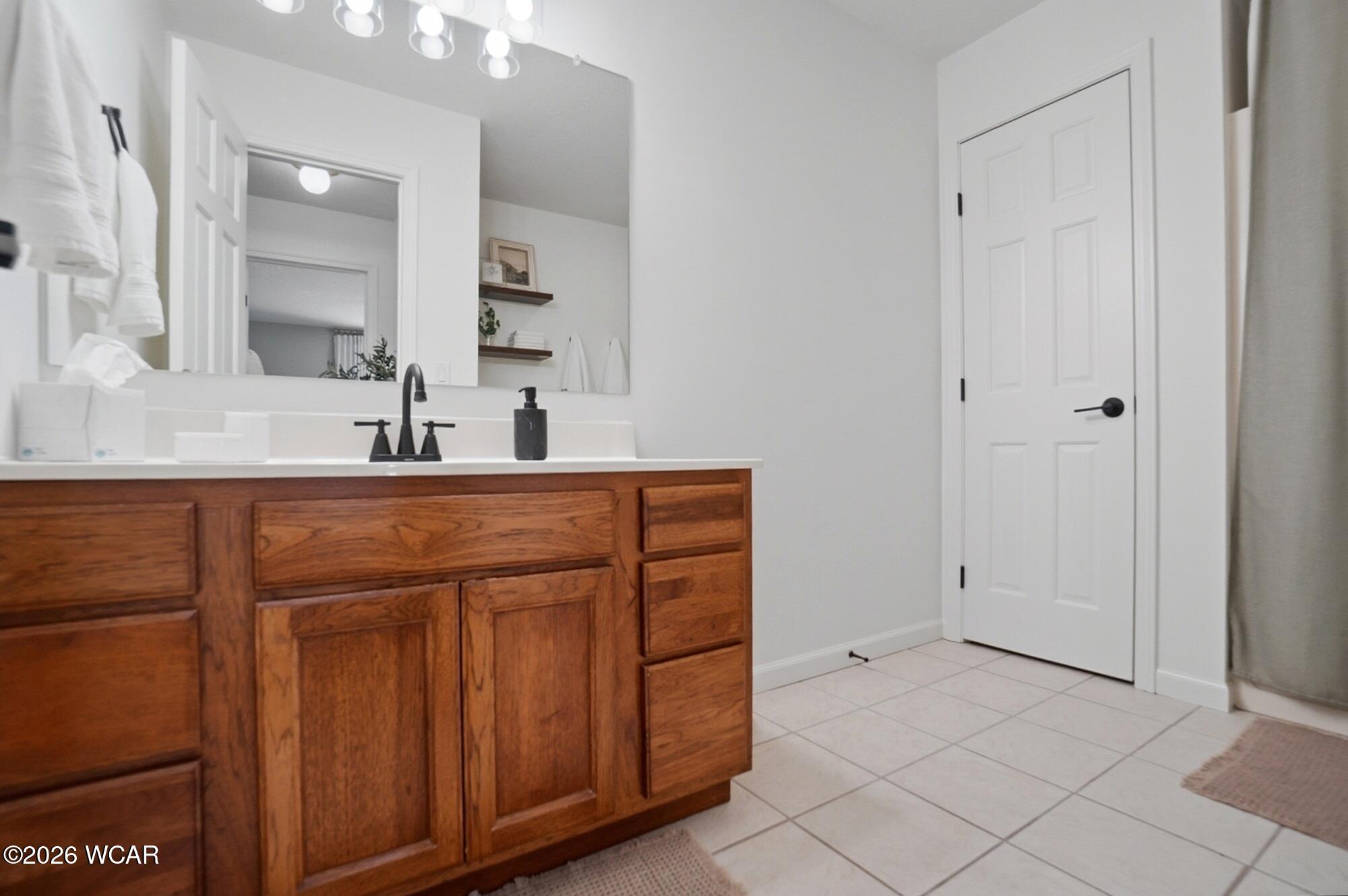 4906 Shoshone Trail, Lima, Ohio