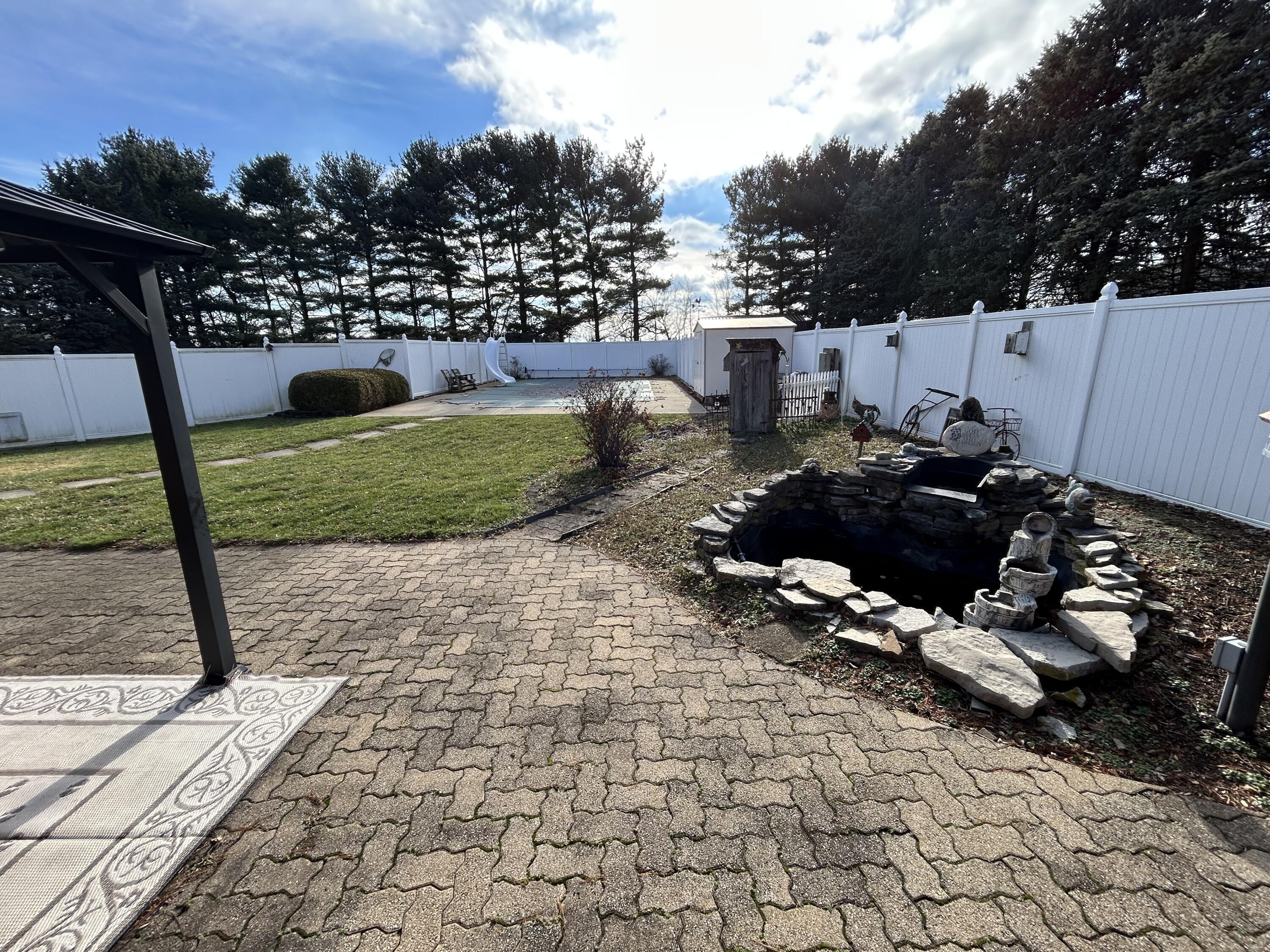 2939 Willow Road, Springfield, Ohio 45502