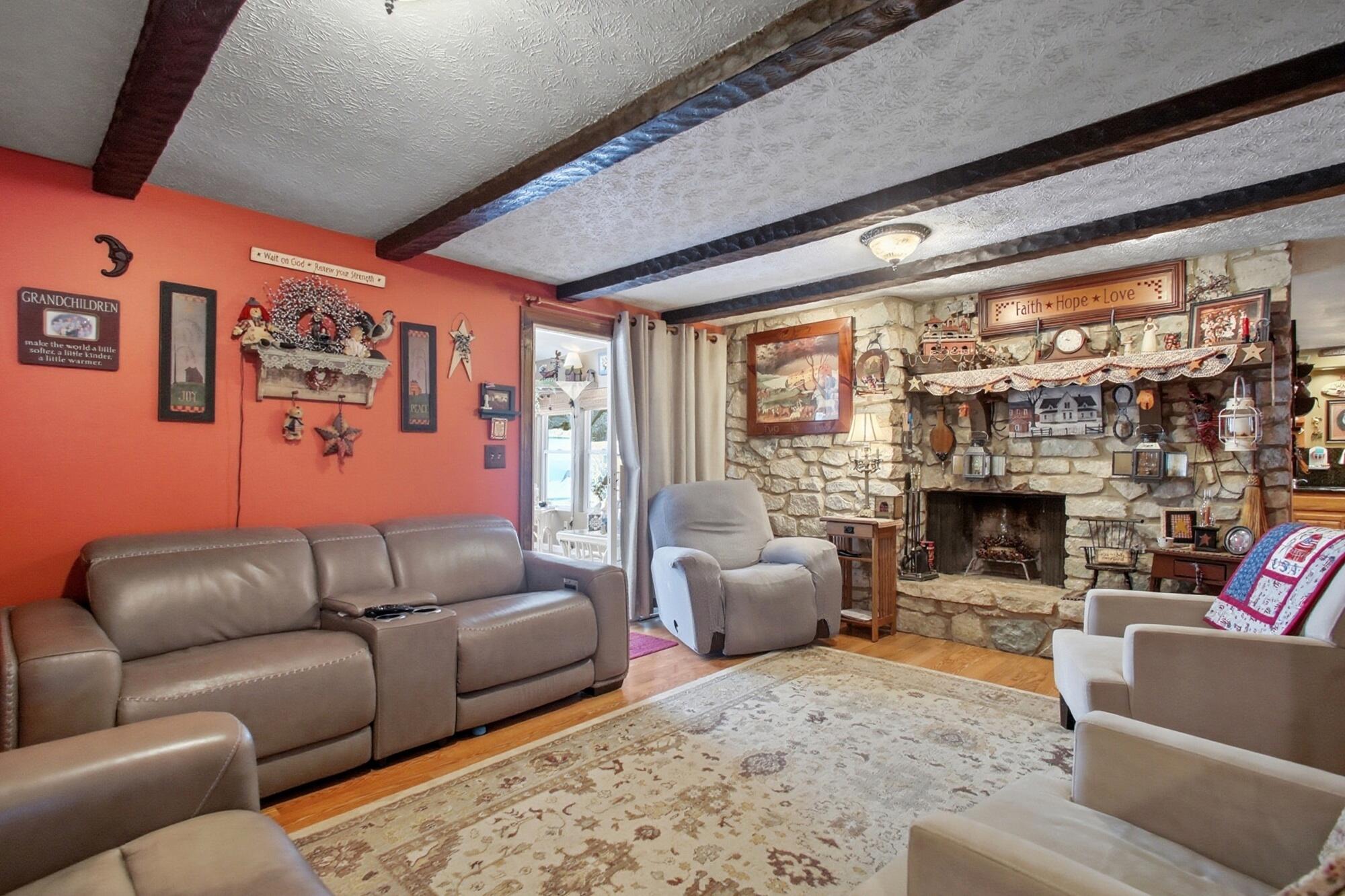 2939 Willow Road, Springfield, Ohio 45502