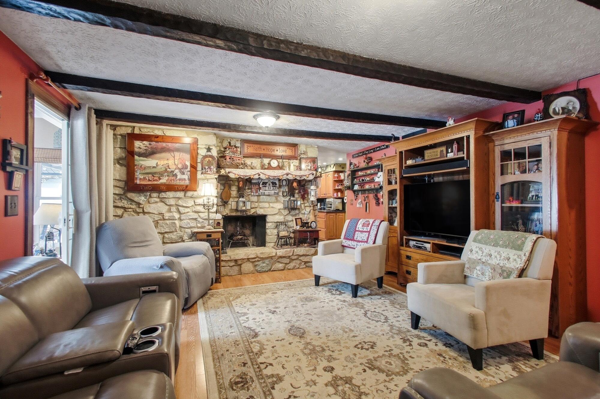 2939 Willow Road, Springfield, Ohio 45502