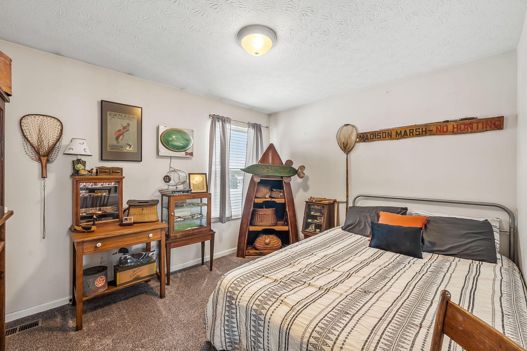 161 Chestnut Estates Drive, Commercial Point, Ohio 43116