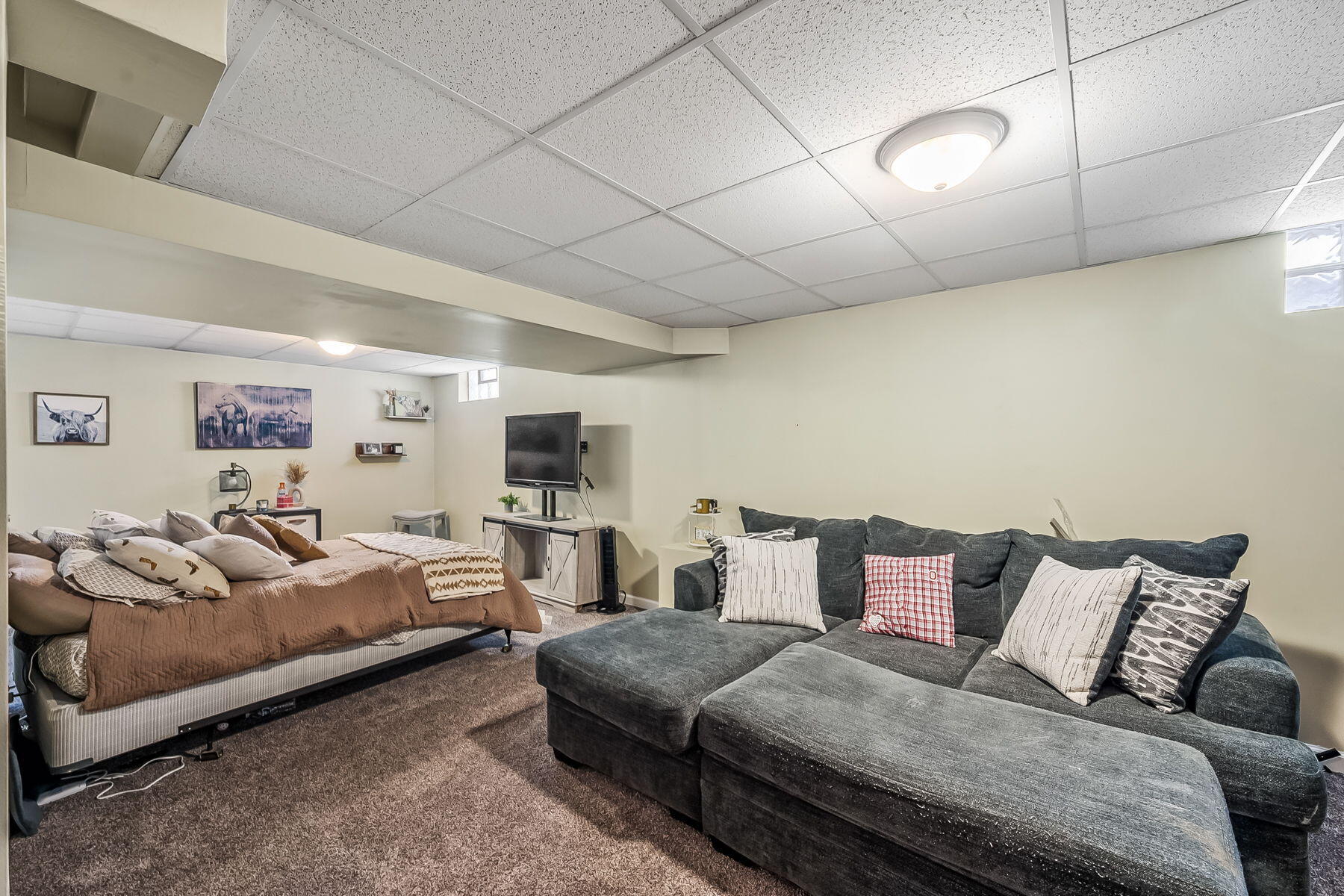 161 Chestnut Estates Drive, Commercial Point, Ohio 43116