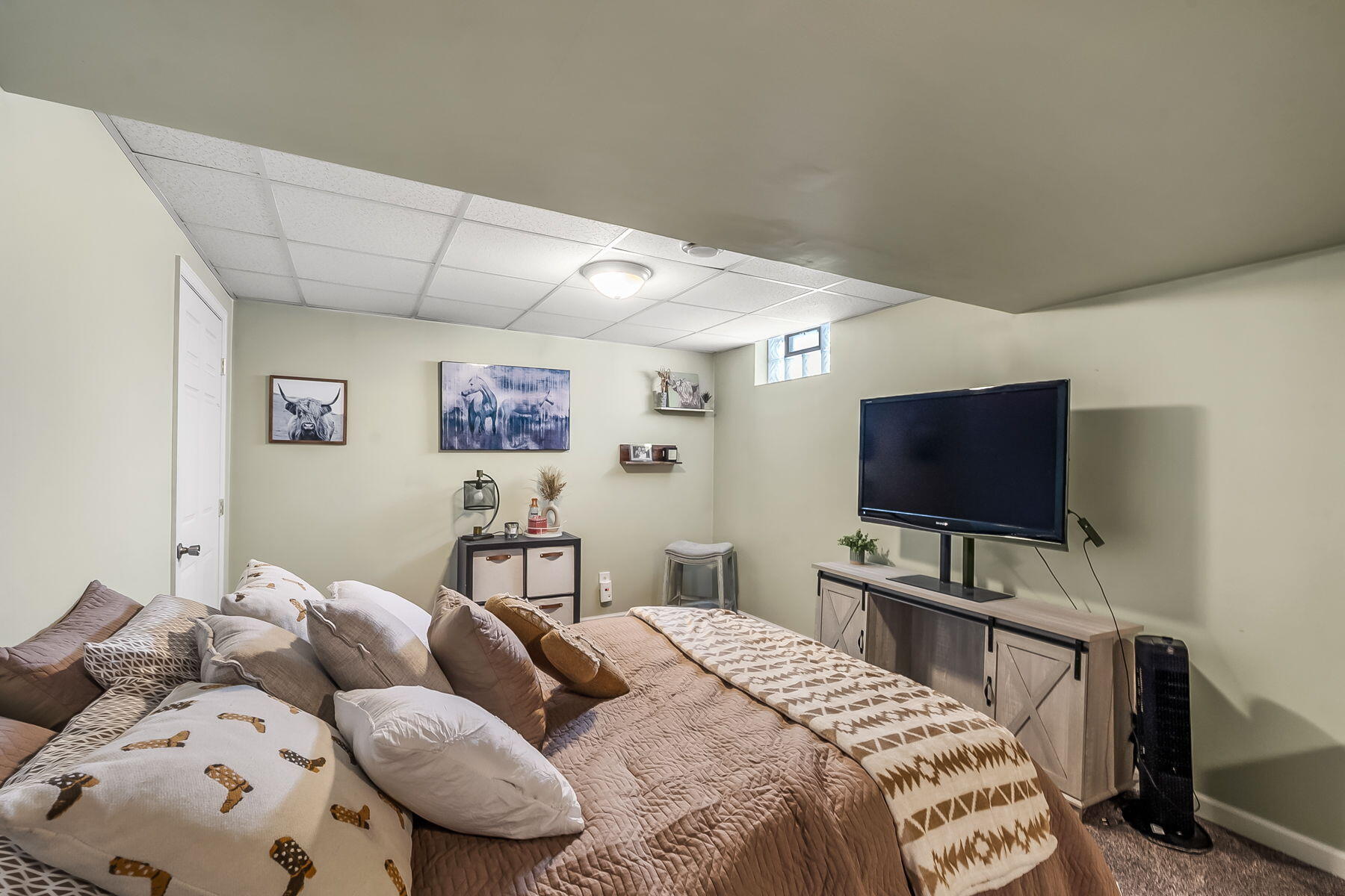 161 Chestnut Estates Drive, Commercial Point, Ohio 43116