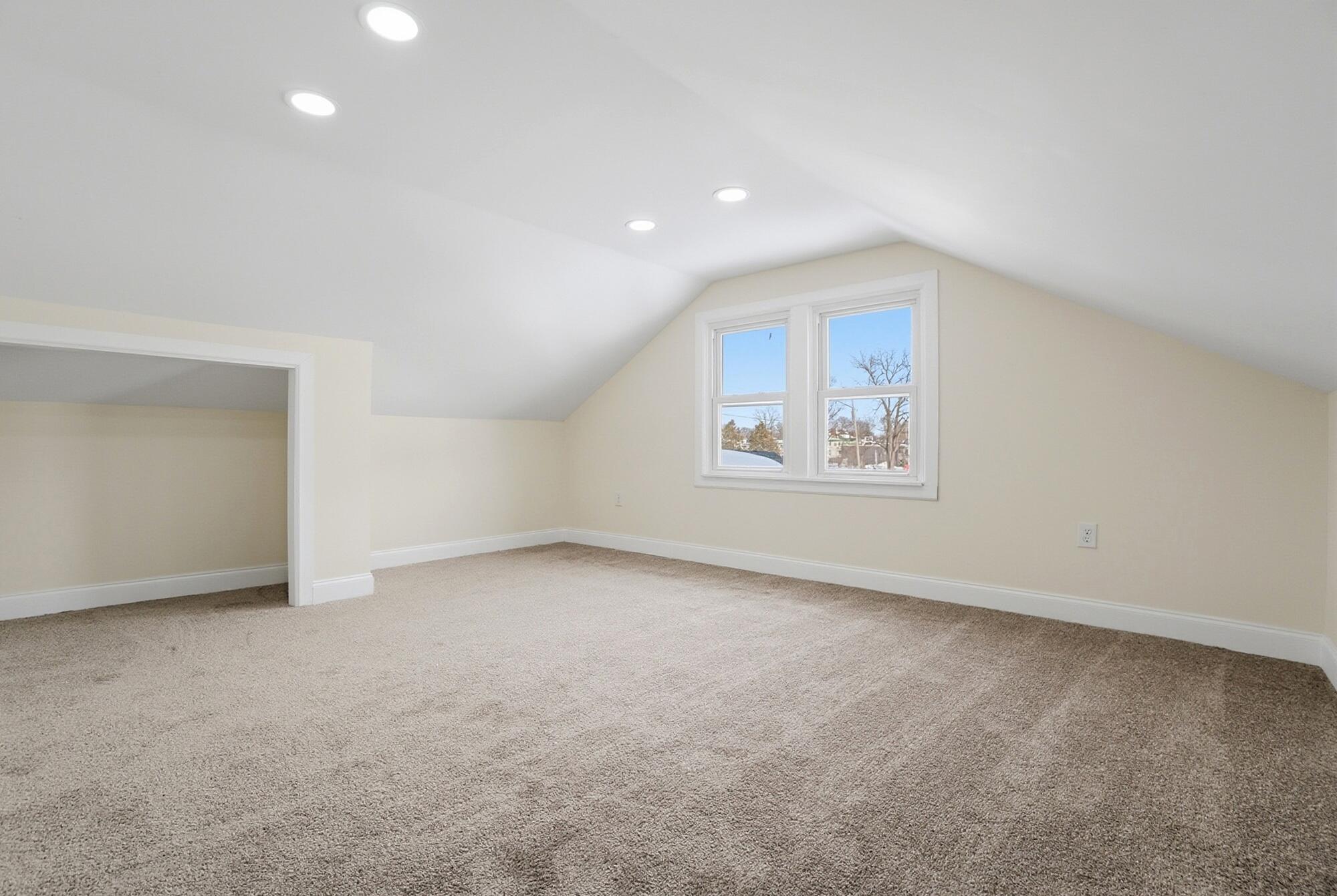 525 Light Street, Springfield, Ohio 45506